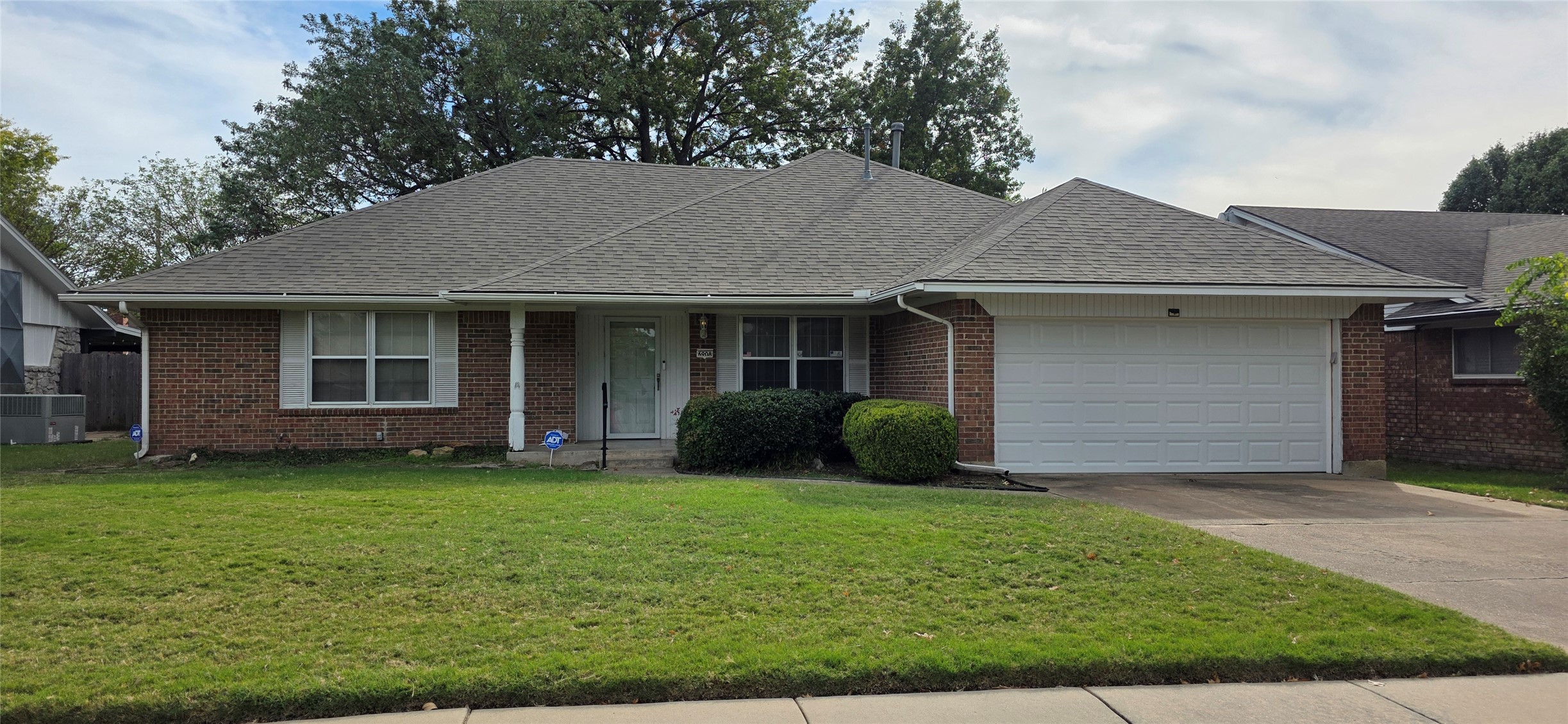 6908 E 50th Place S