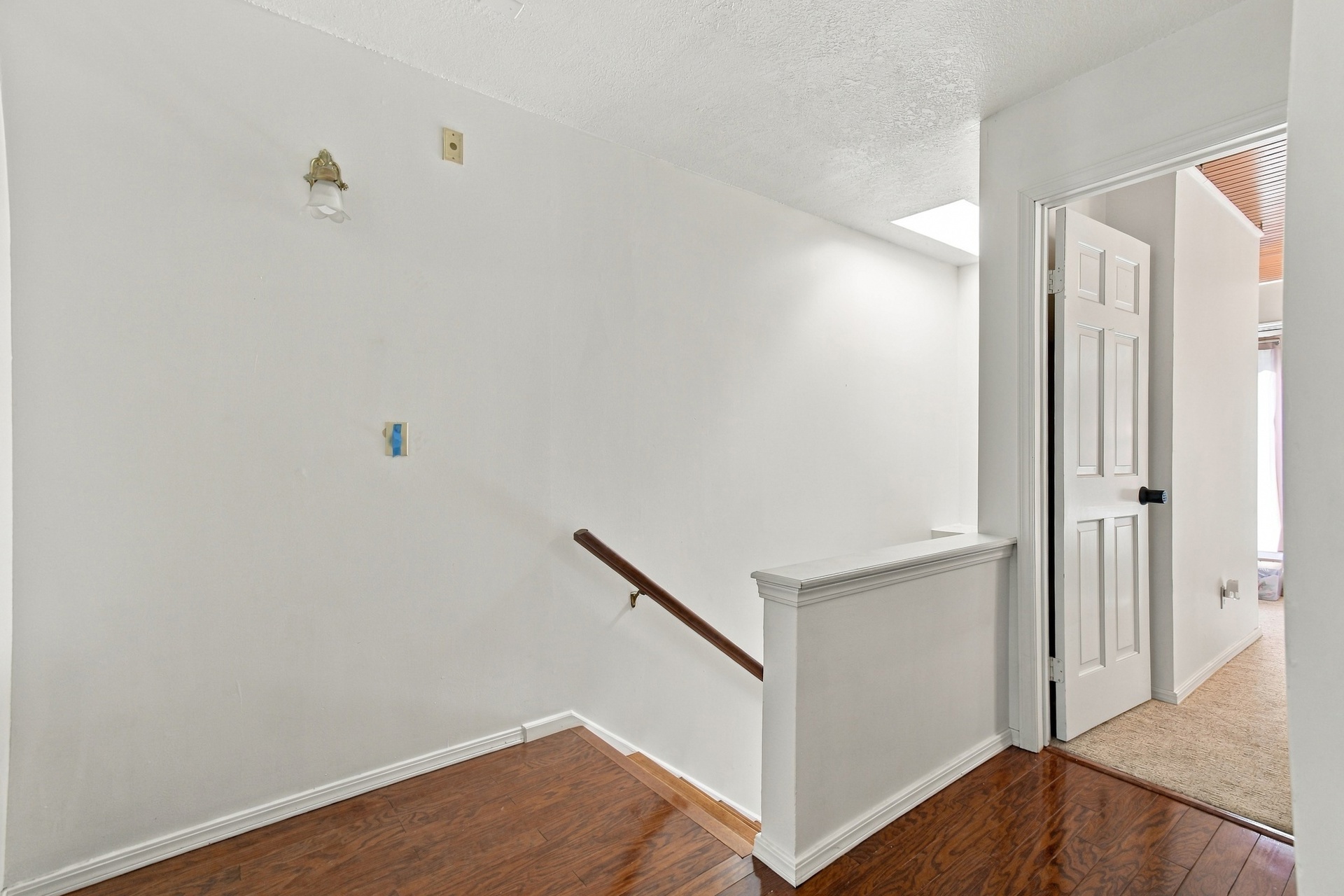 1621 S Lewis Avenue Property Photo 18