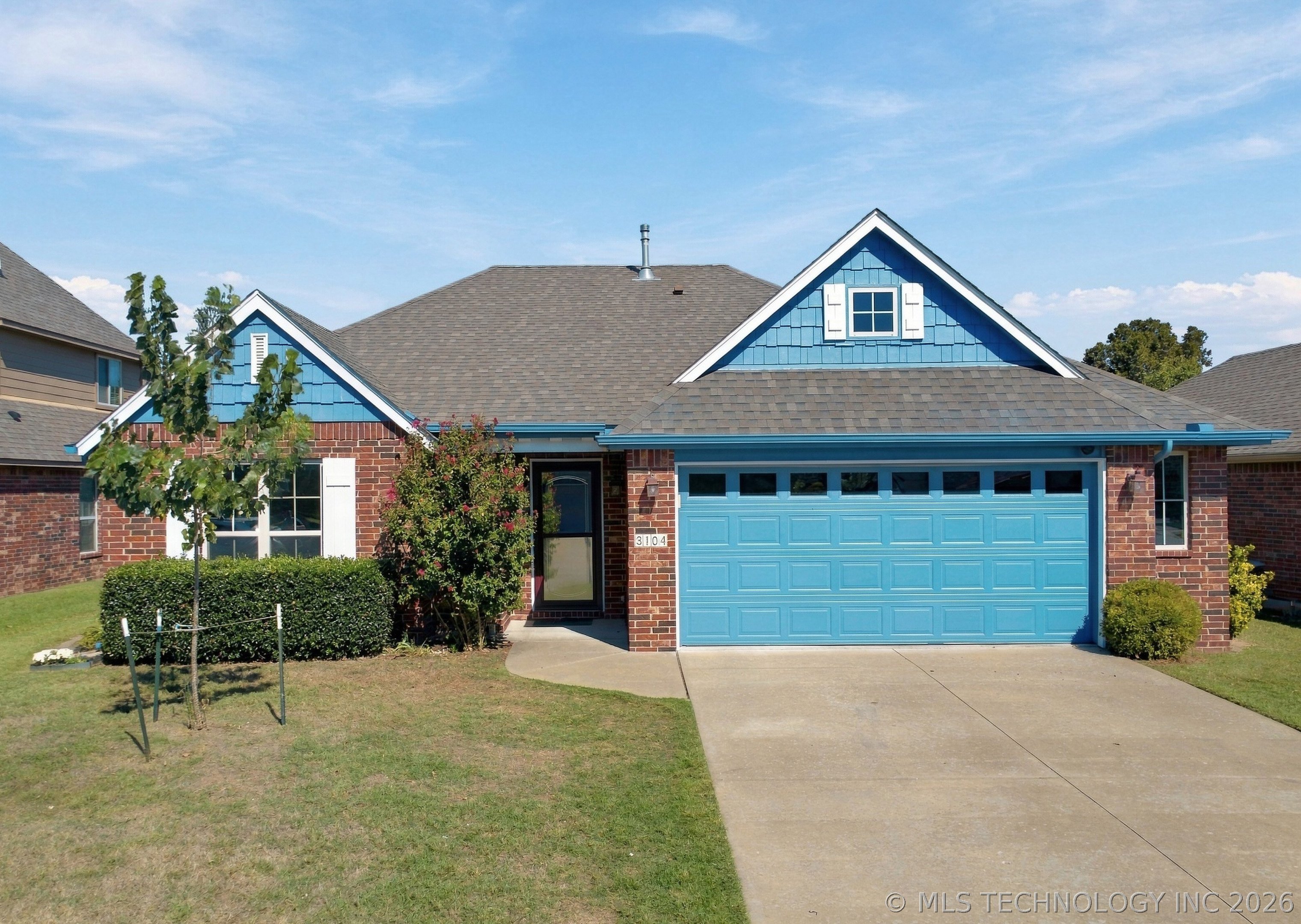 3104 W Mobile Place Property Photo 1