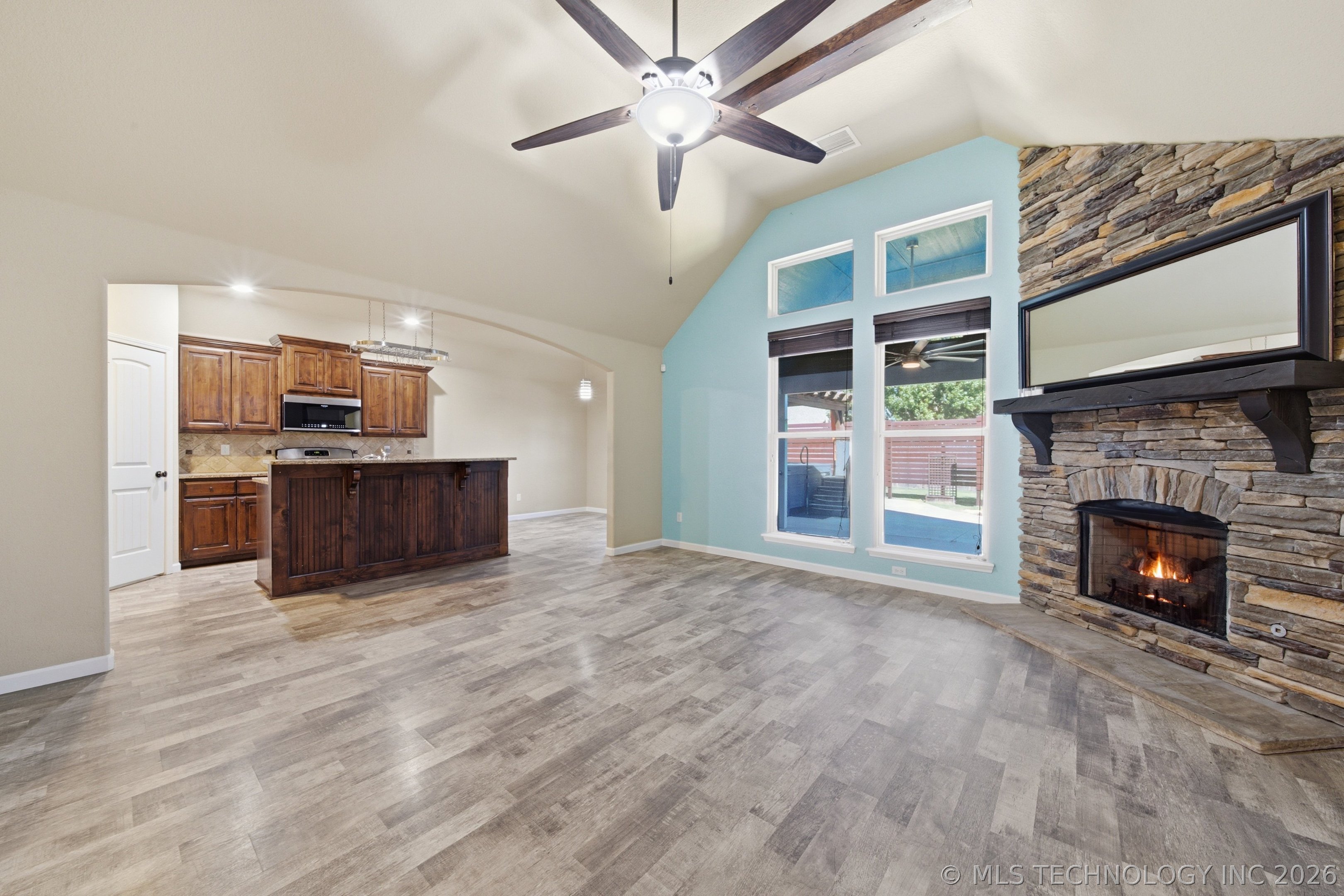 3104 W Mobile Place Property Photo 5