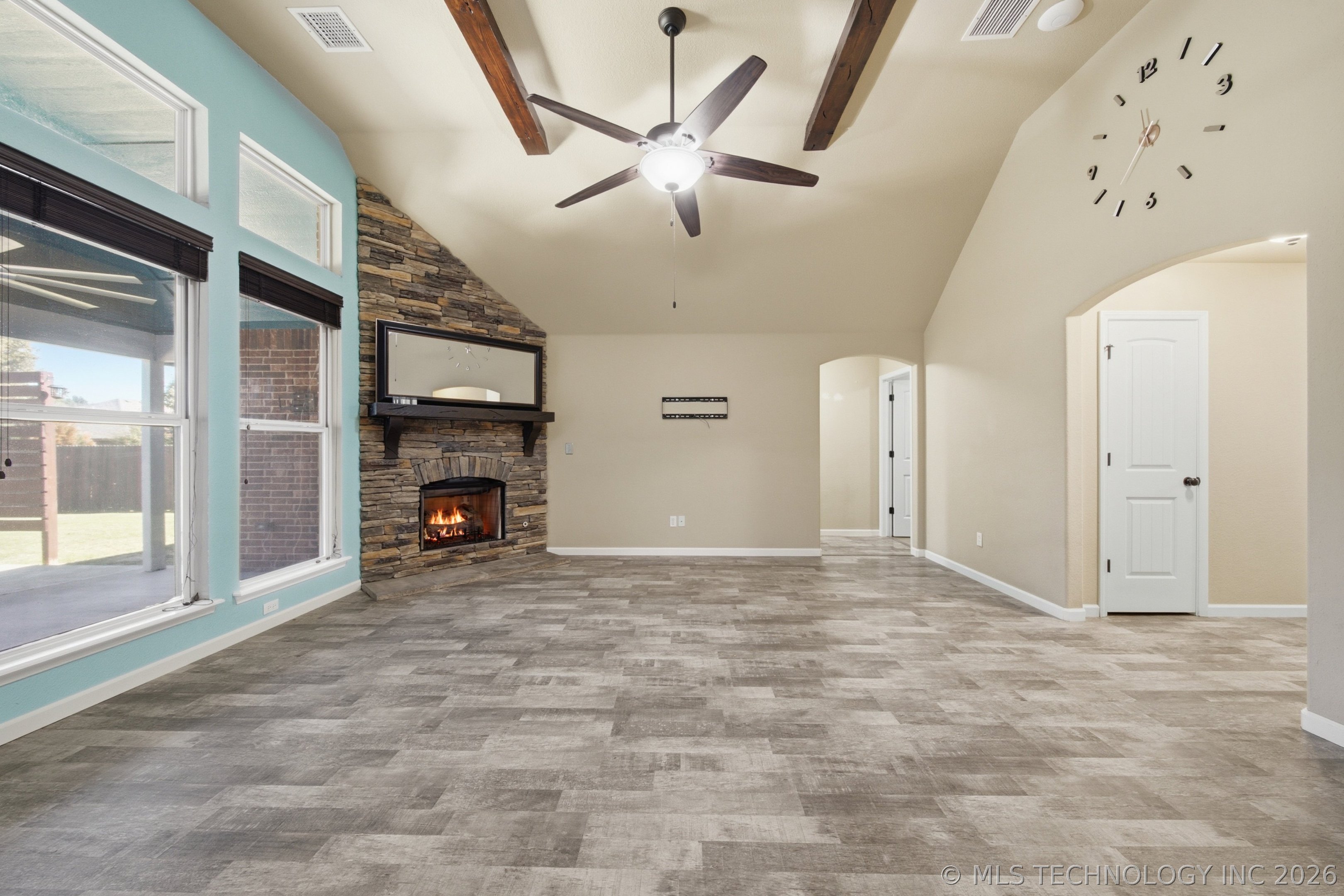 3104 W Mobile Place Property Photo 6