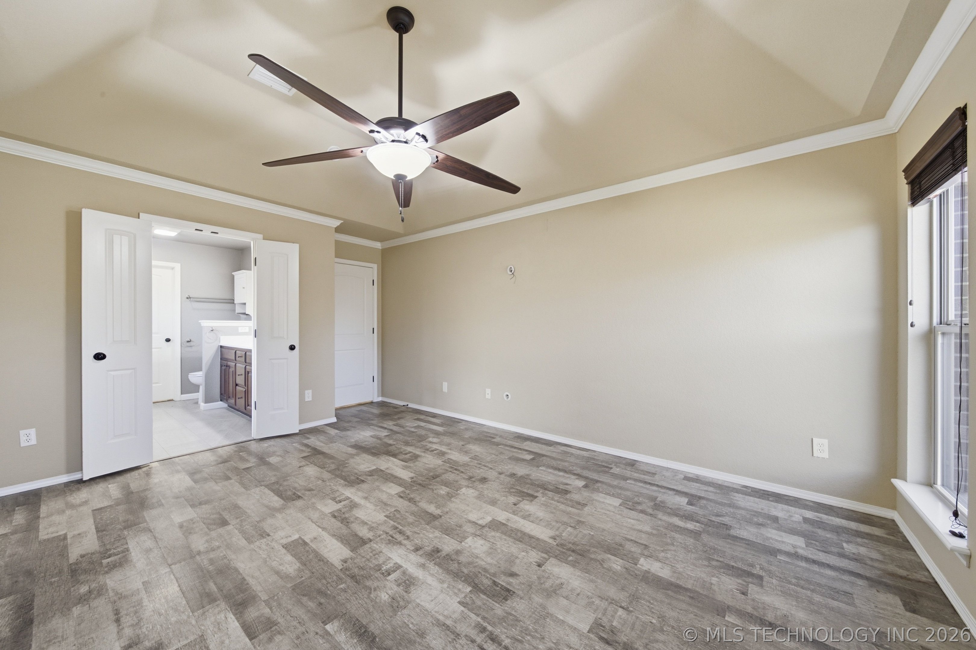 3104 W Mobile Place Property Photo 13