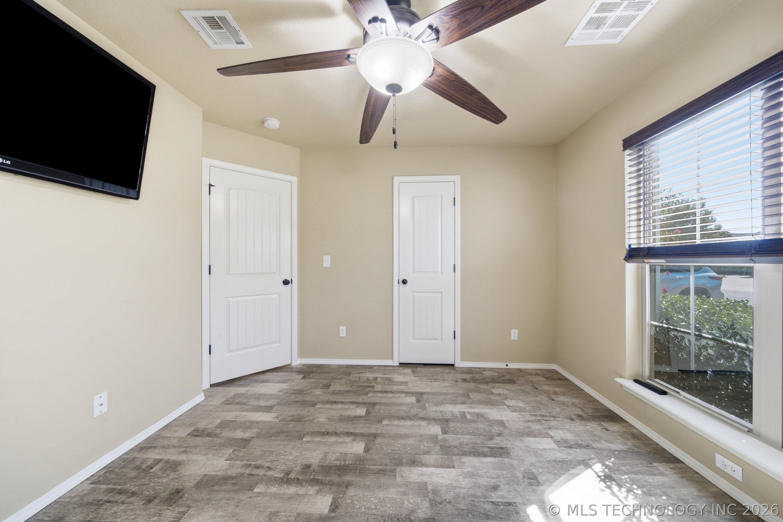 3104 W Mobile Place Property Photo 22