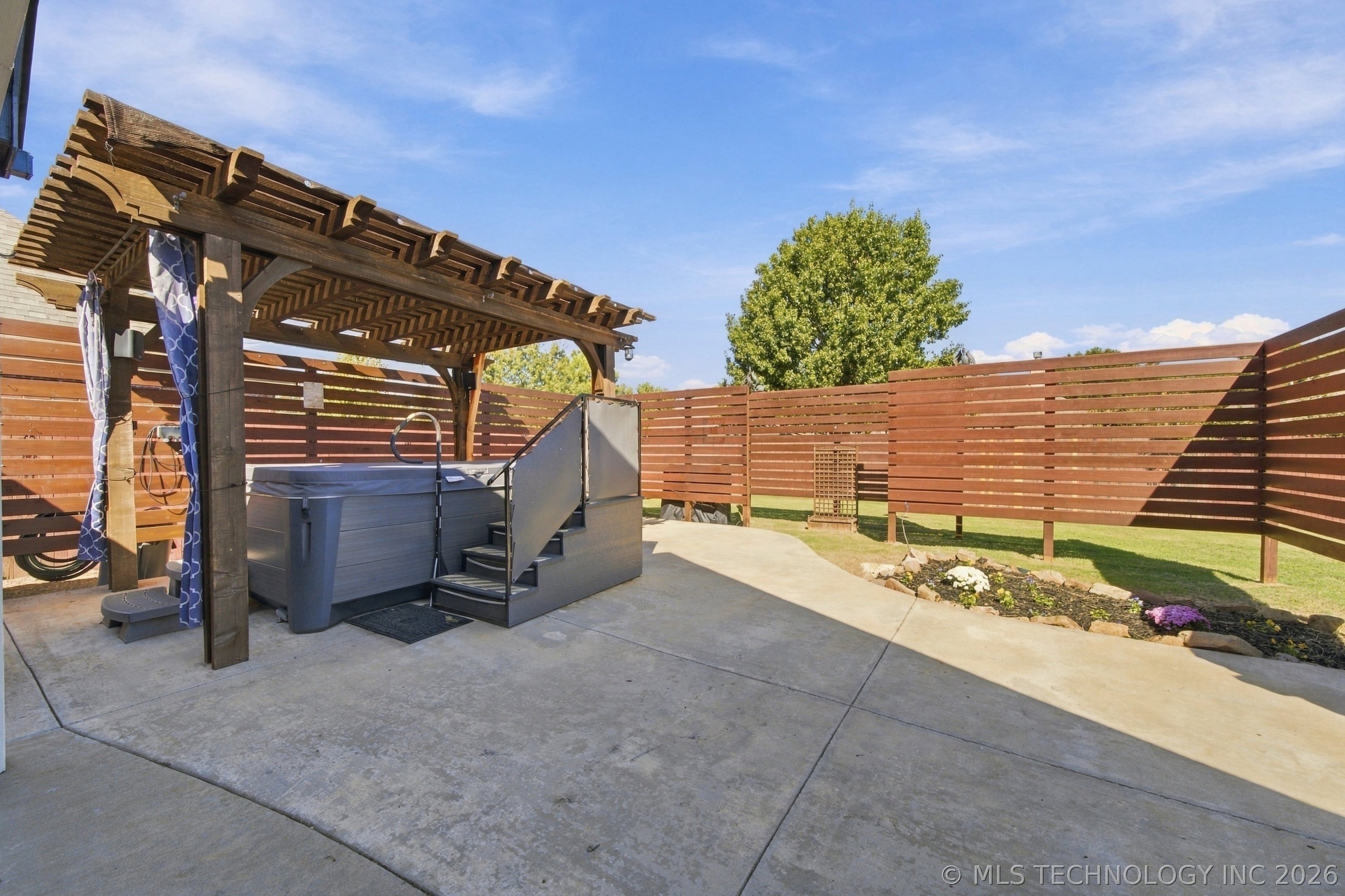 3104 W Mobile Place Property Photo 25