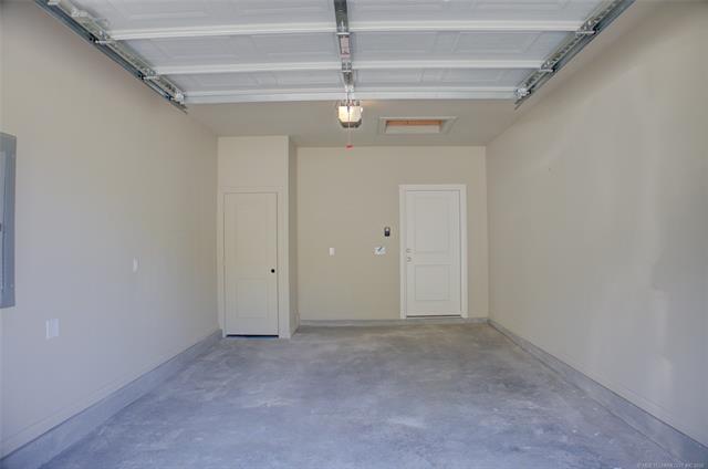 718 N Weenonah Avenue Property Photo 15