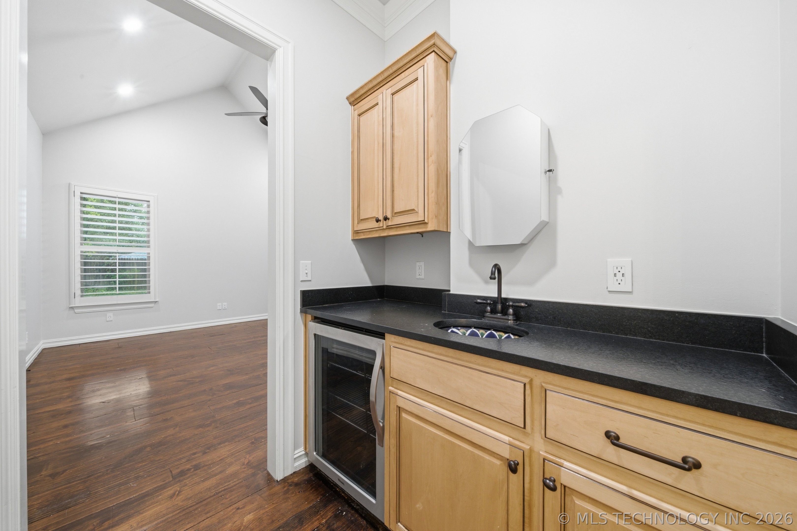 3509 S Utica Avenue Property Photo 21