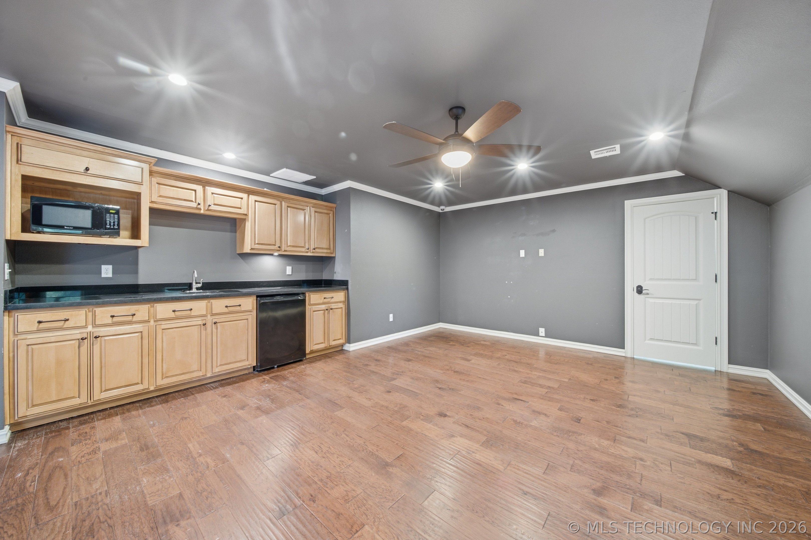3509 S Utica Avenue Property Photo 42