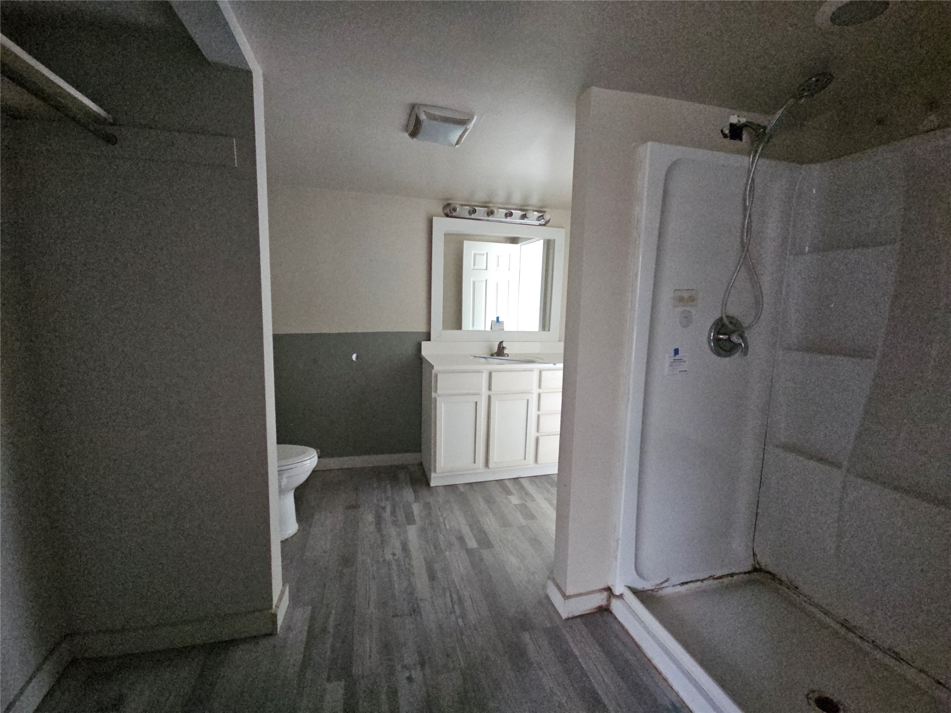 1128 E Arch Avenue Property Photo 11