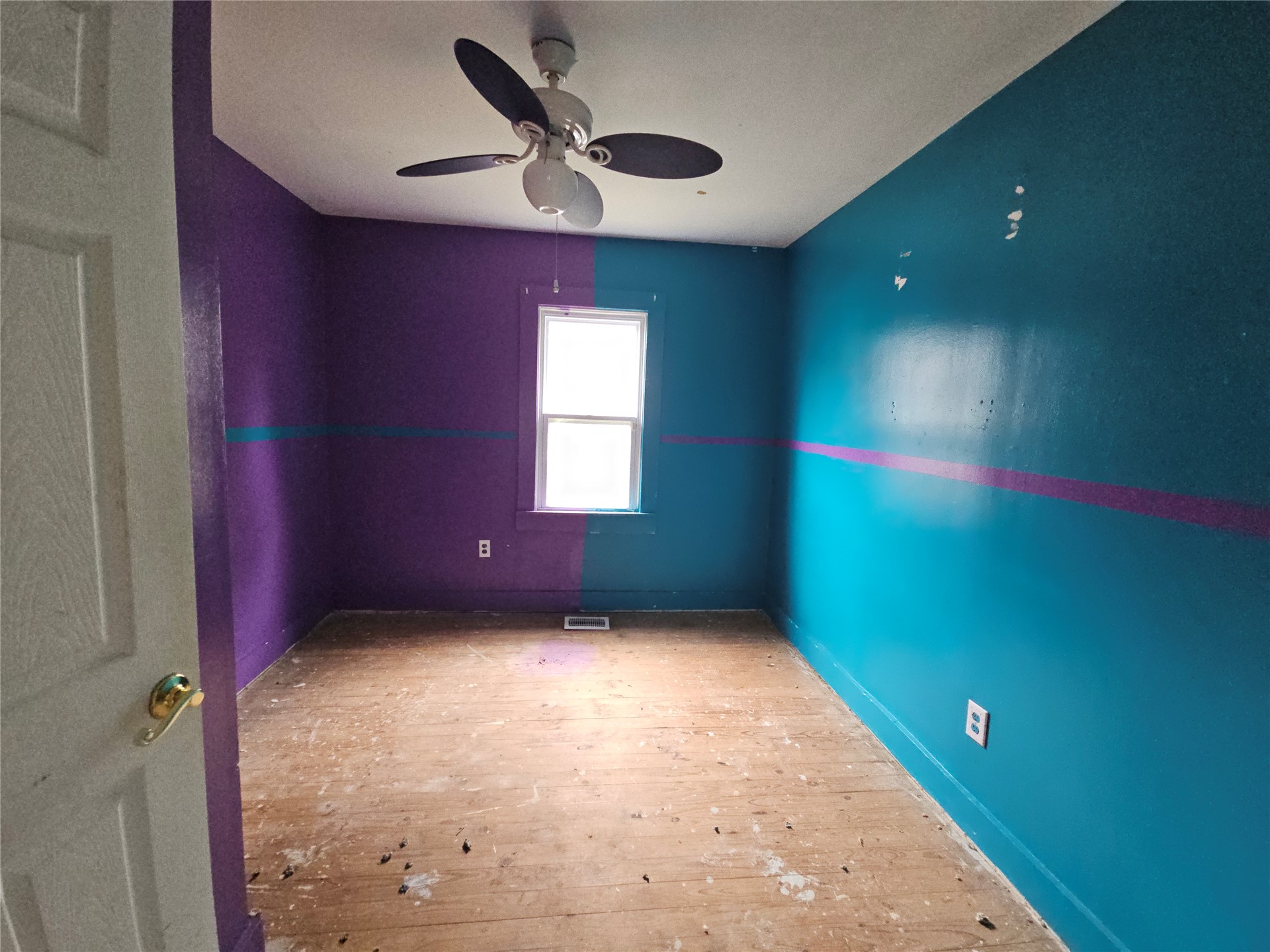 1128 E Arch Avenue Property Photo 14