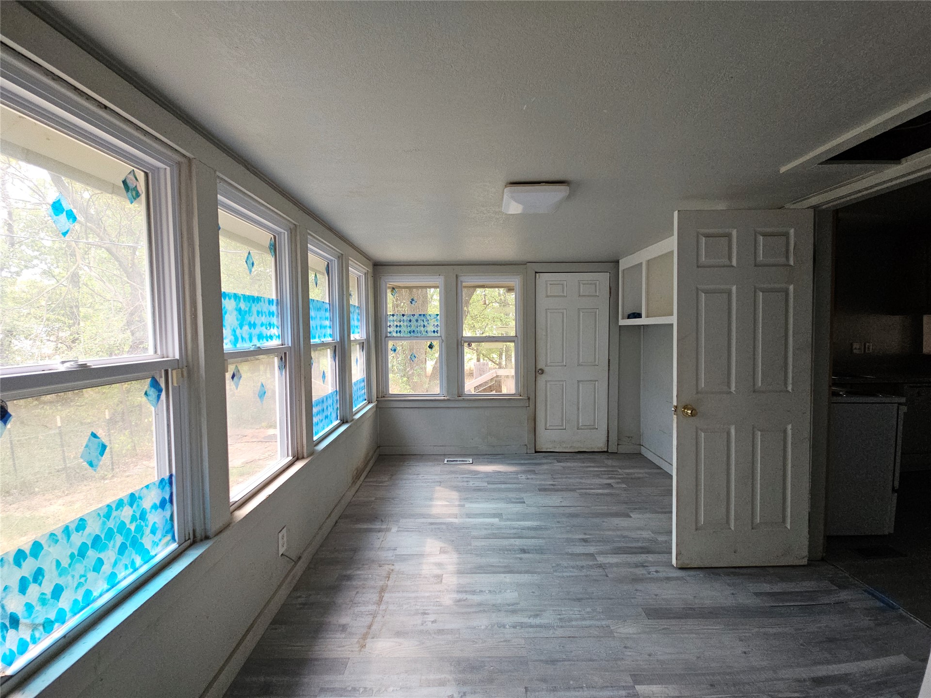 1128 E Arch Avenue Property Photo 18