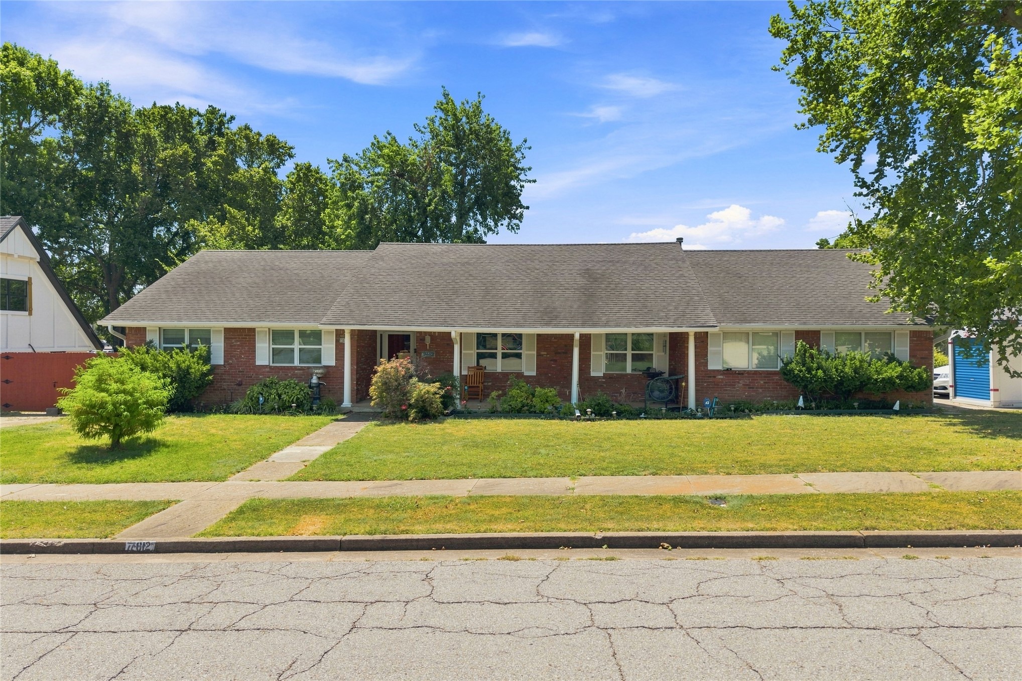 7812 E 55th Street Property Photo 1