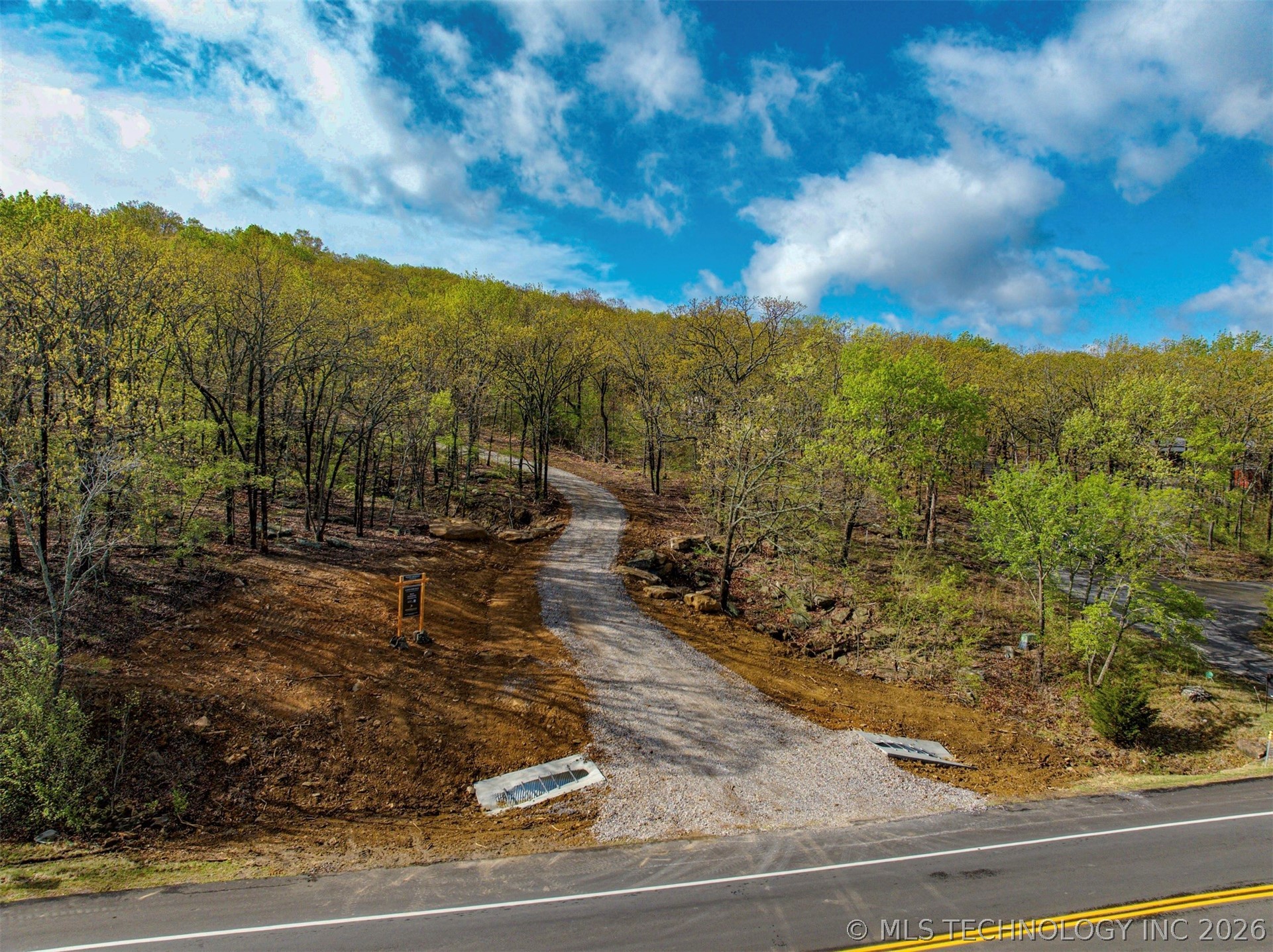 Highway 64 Highway Property Photo 6