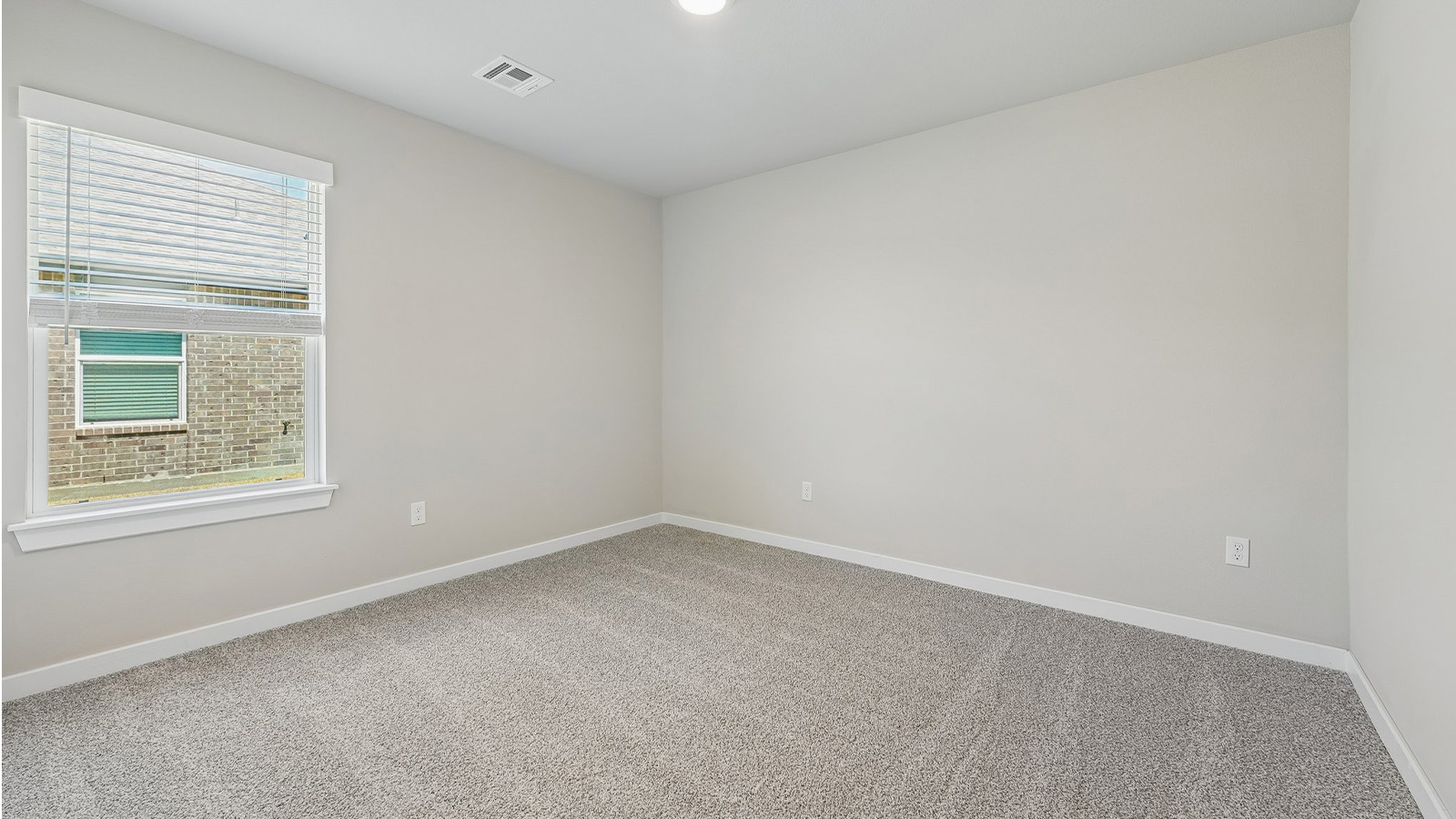 1618 S 22nd Street Property Photo 11