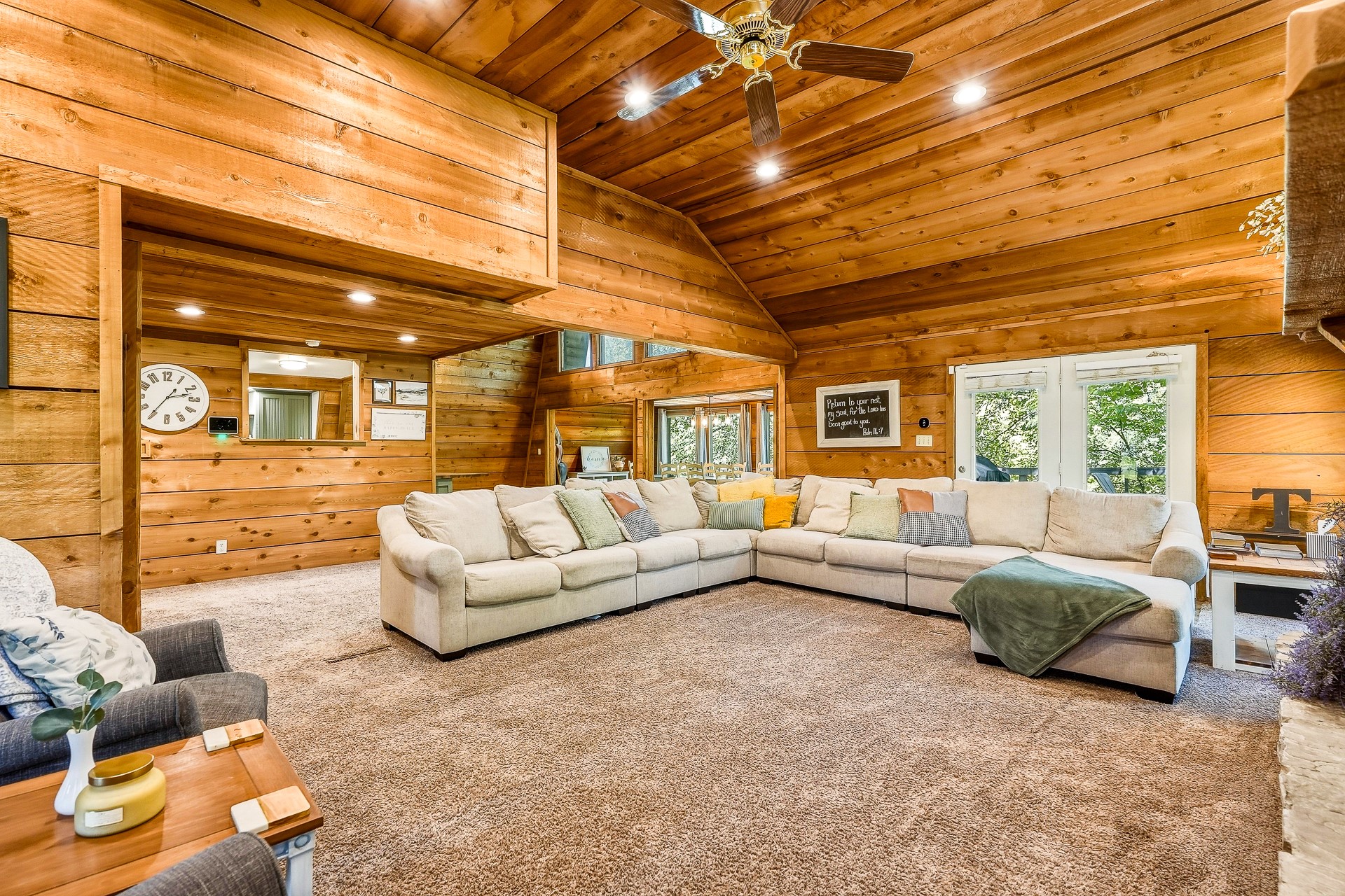 16176 County Road 3580 Property Photo 9