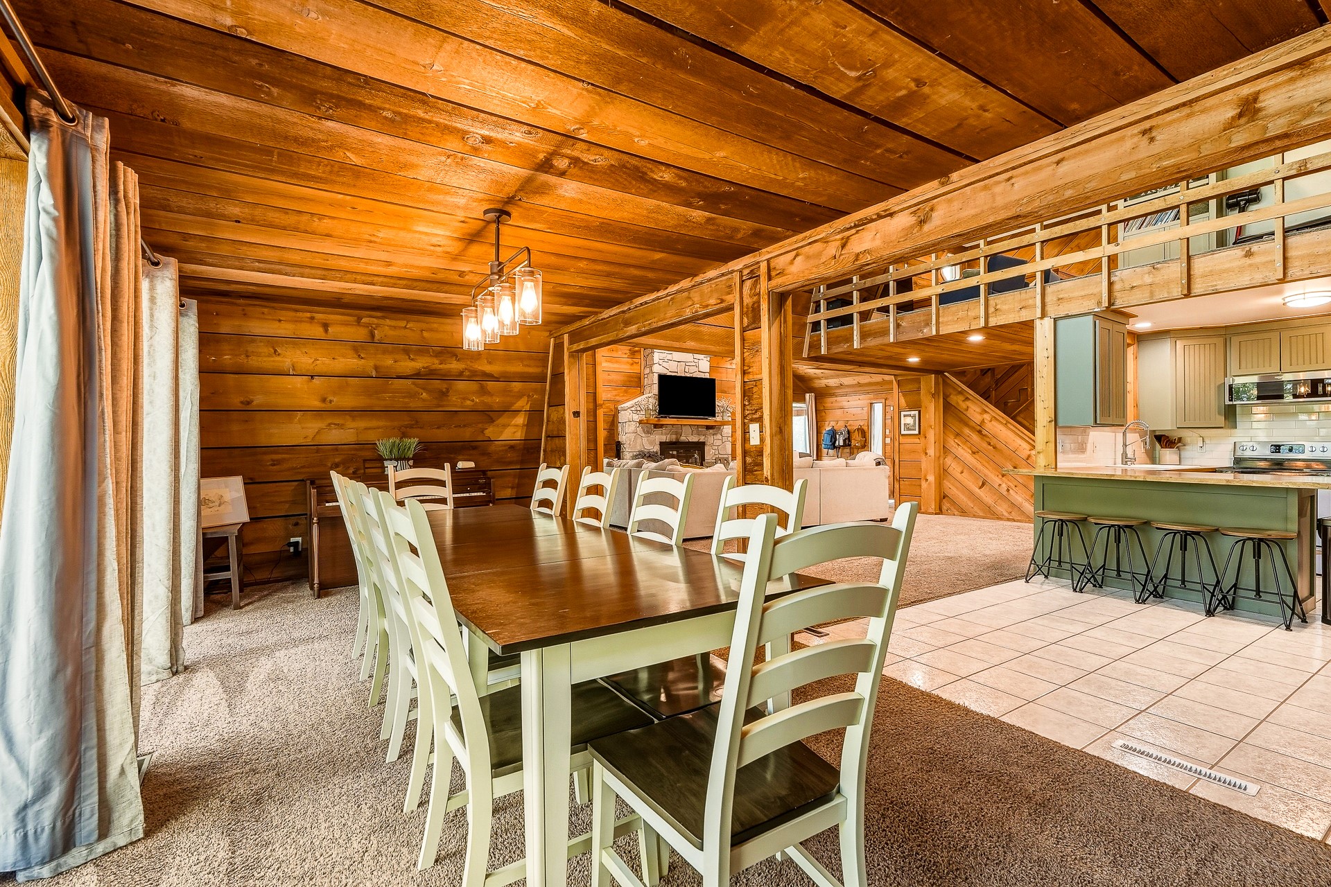 16176 County Road 3580 Property Photo 12