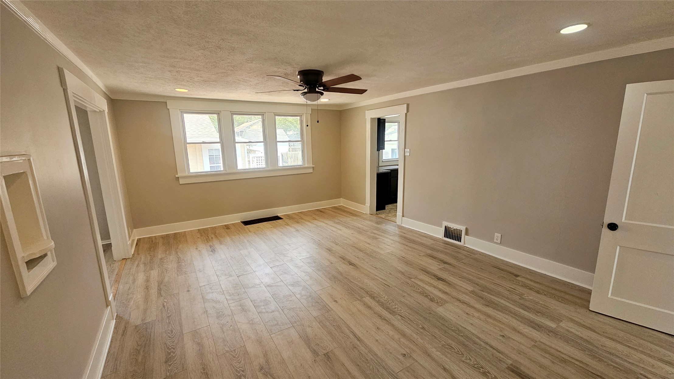 214 F Street Nw Property Photo 8