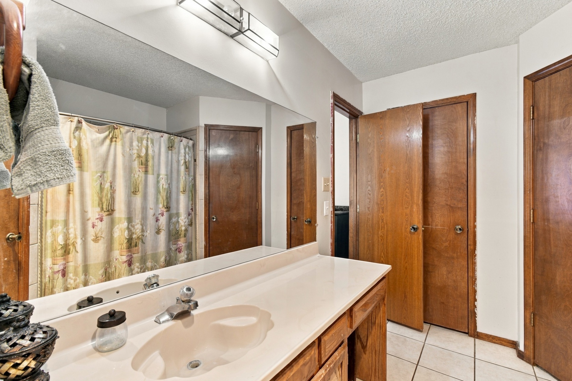 1801 N Aster Avenue Property Photo 24