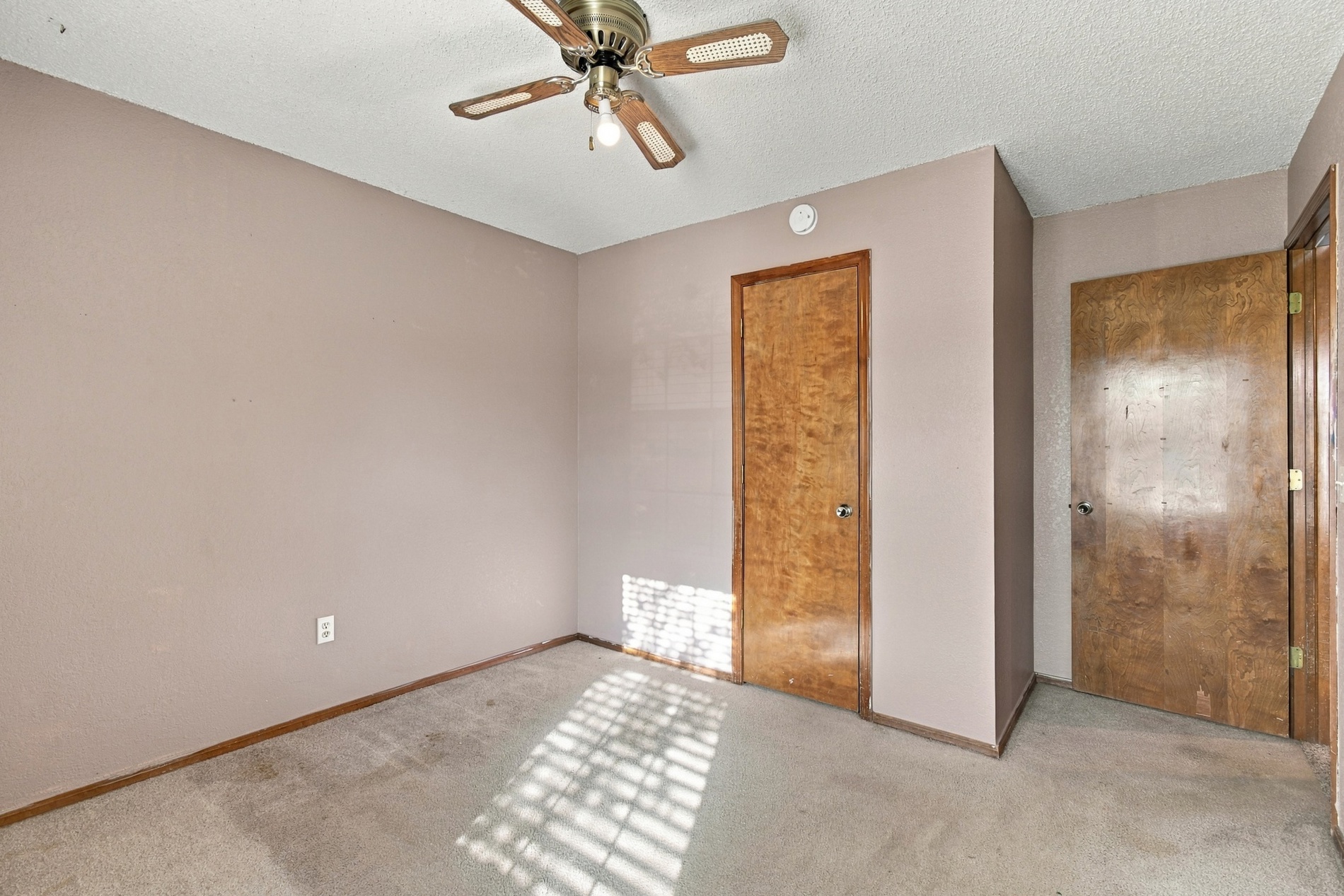 1801 N Aster Avenue Property Photo 31