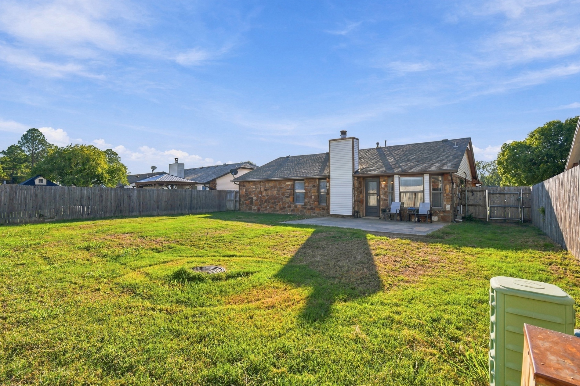 1801 N Aster Avenue Property Photo 33