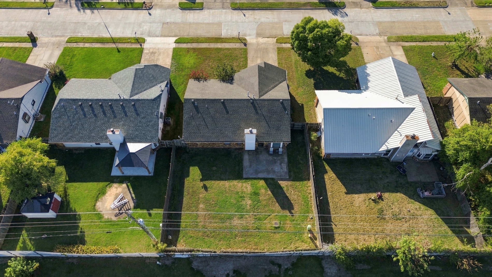 1801 N Aster Avenue Property Photo 39