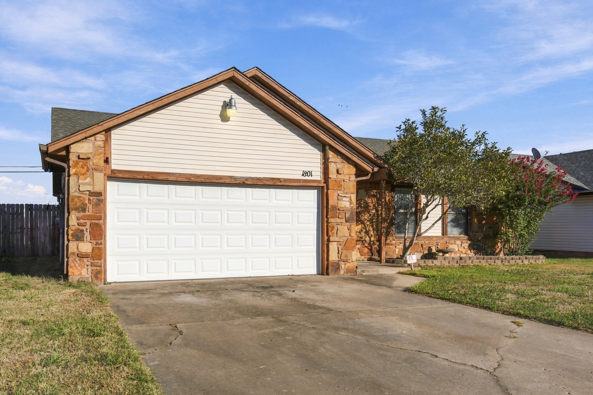 1801 N Aster Avenue Property Photo 41