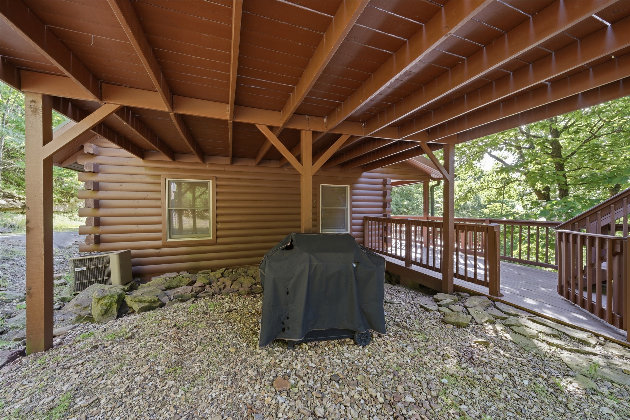 13402 Northern Drive Property Photo 11