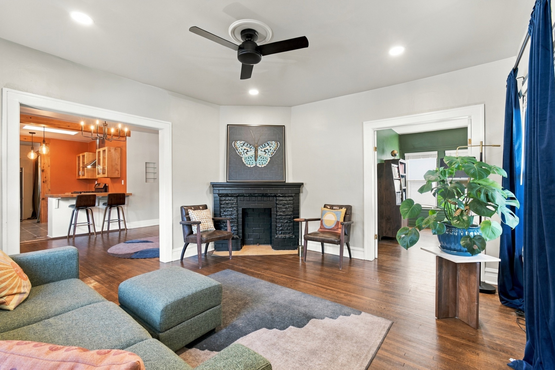 327 N Santa Fe Avenue Property Photo 7