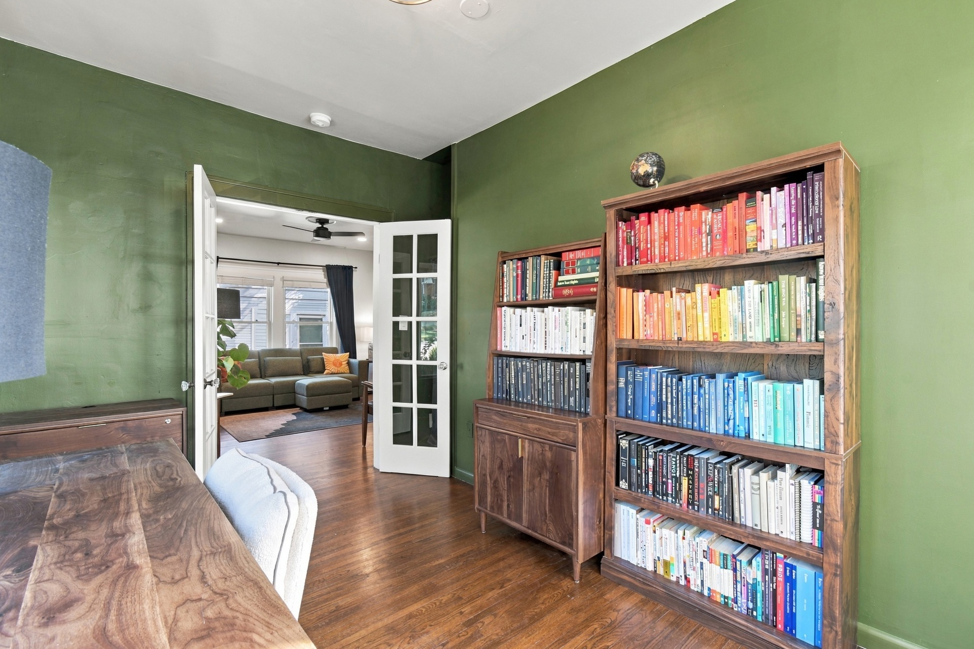327 N Santa Fe Avenue Property Photo 11