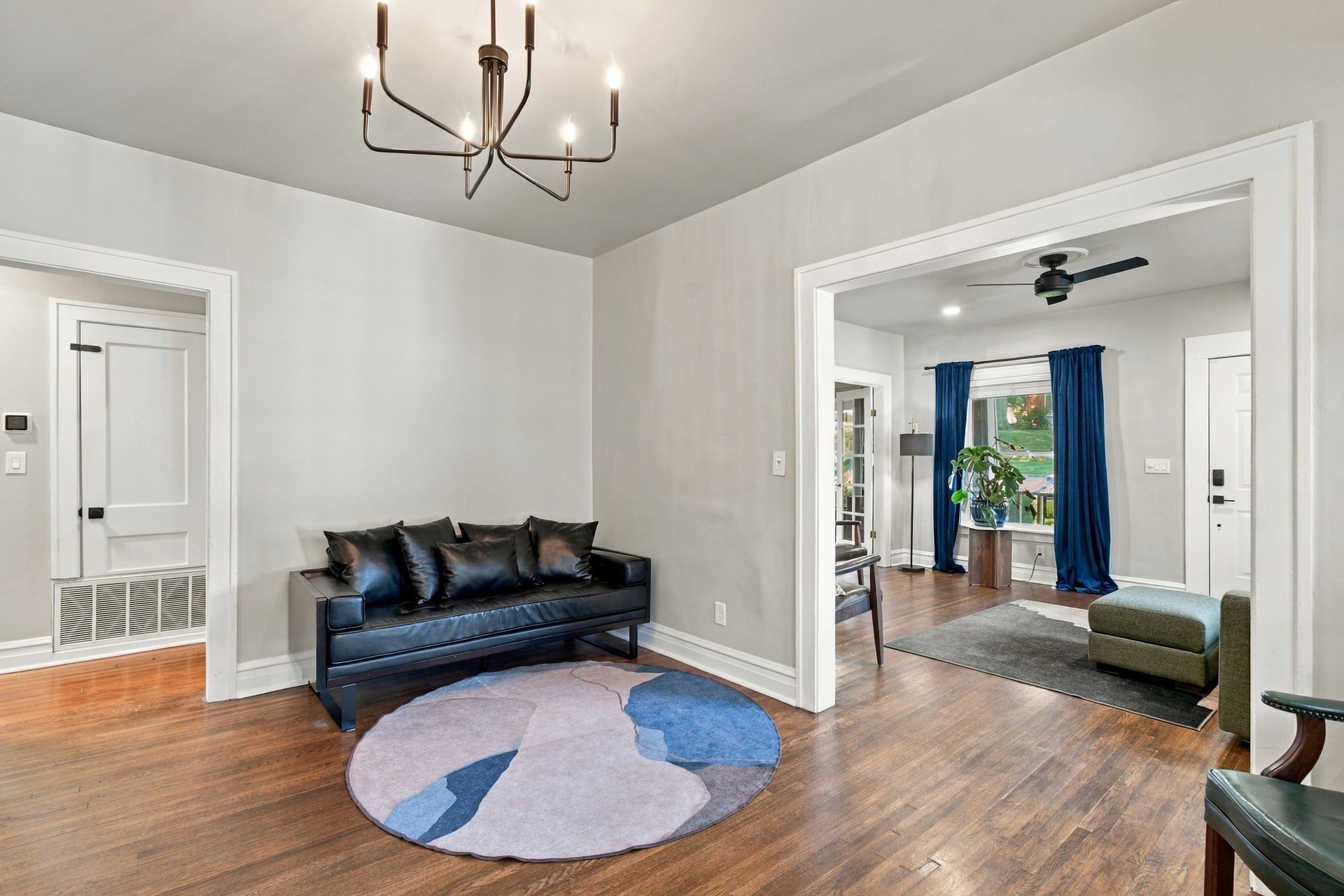 327 N Santa Fe Avenue Property Photo 14