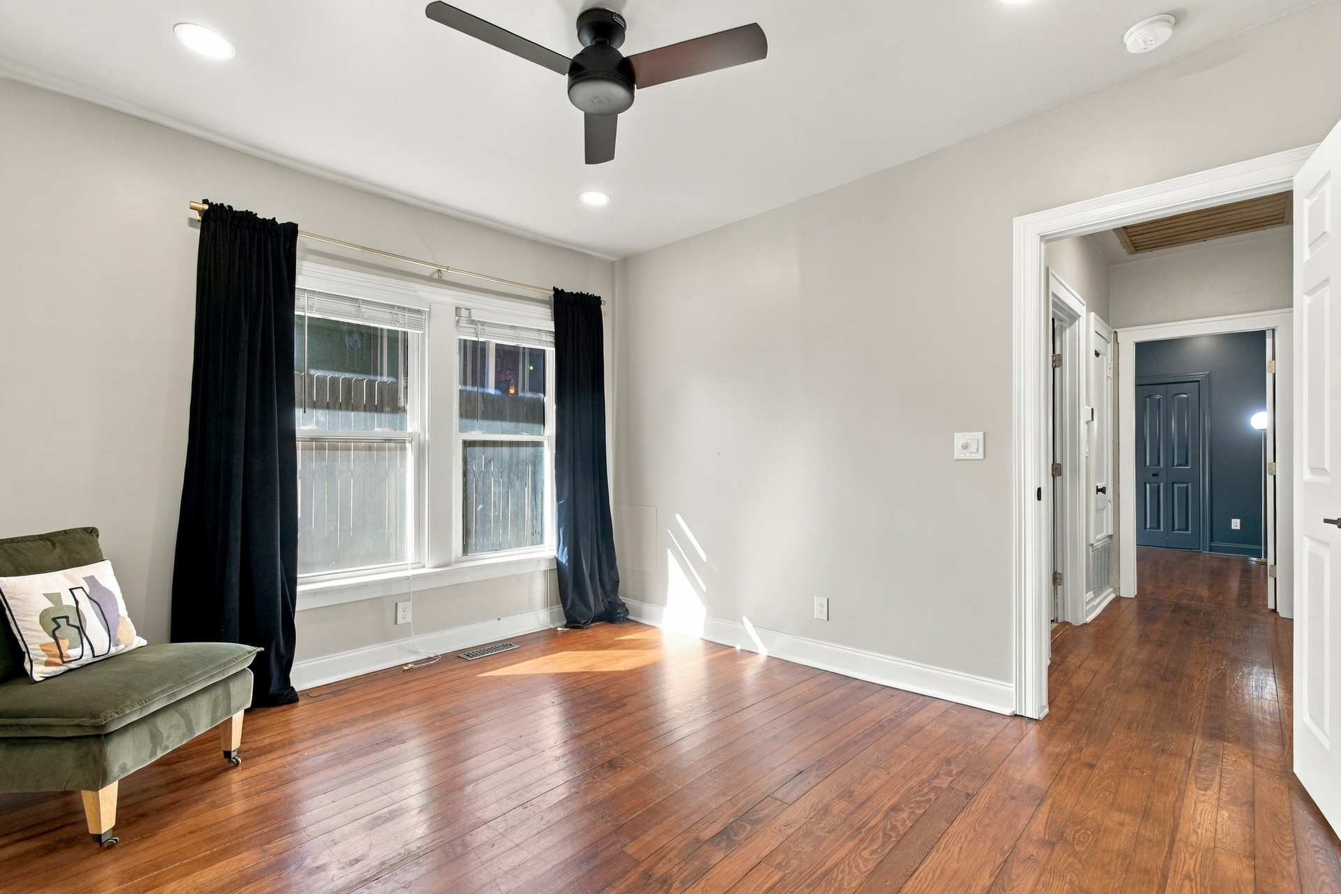 327 N Santa Fe Avenue Property Photo 29