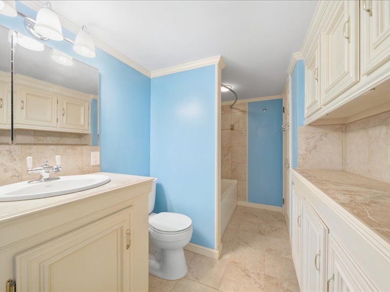 2131 E 20th Street Property Photo 29