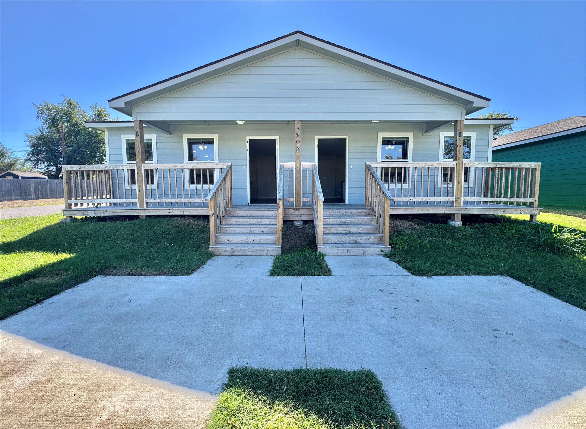 3808 W 55th Street Property Photo 1