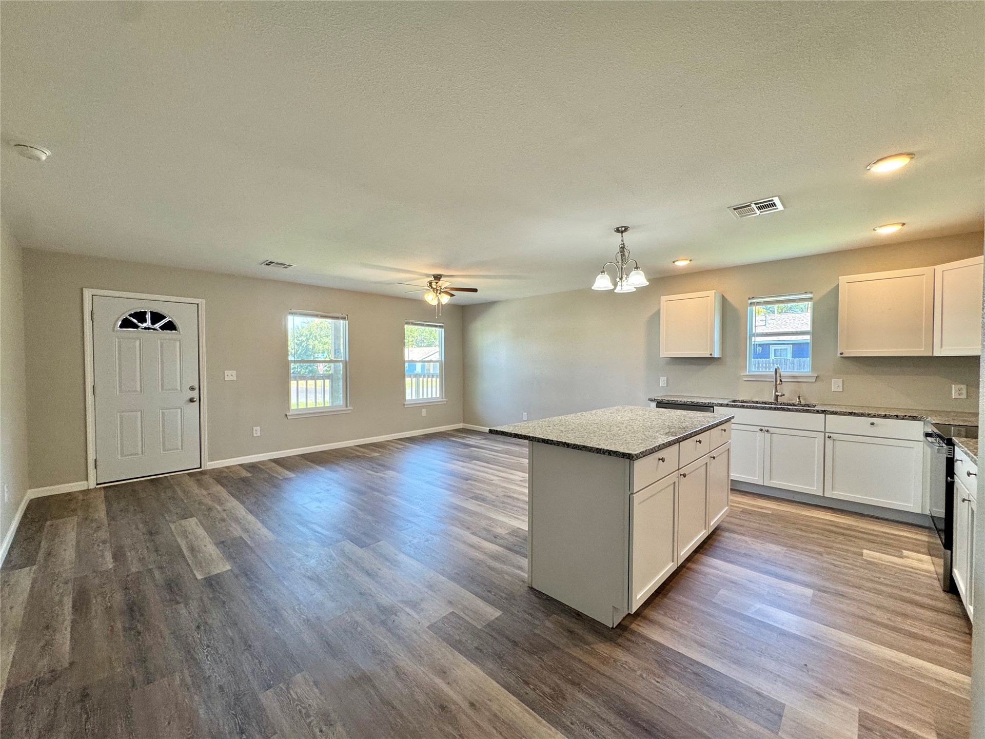 3808 W 55th Street Property Photo 19