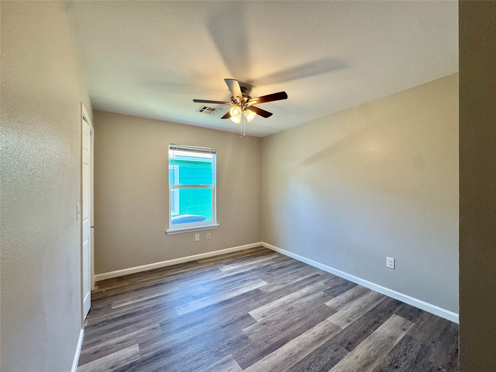 3808 W 55th Street Property Photo 25