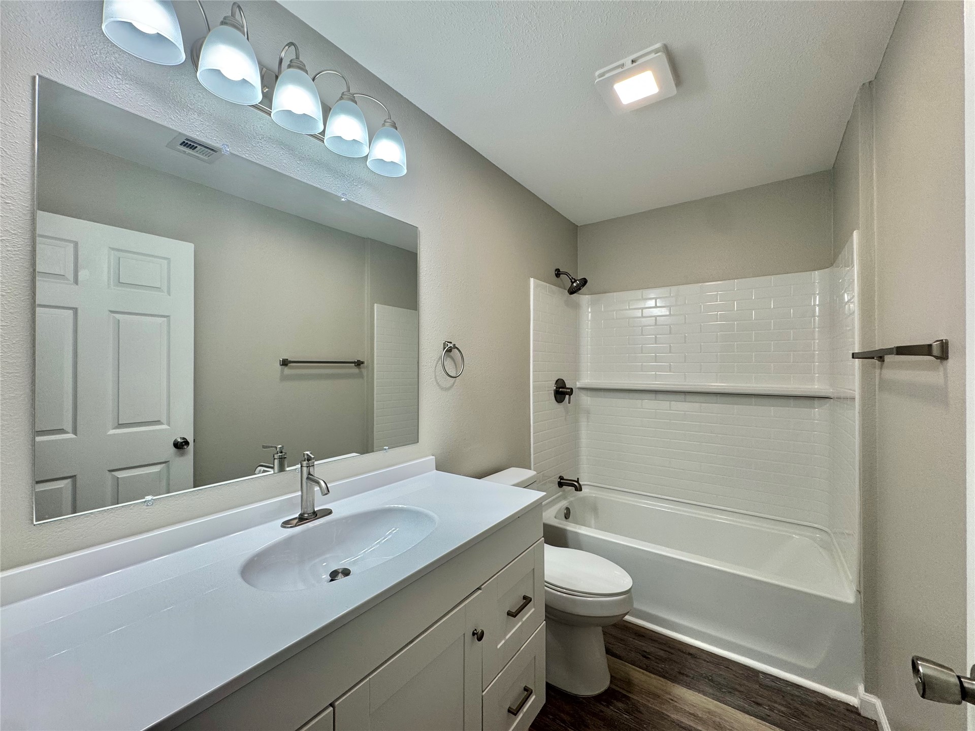 3808 W 55th Street Property Photo 27