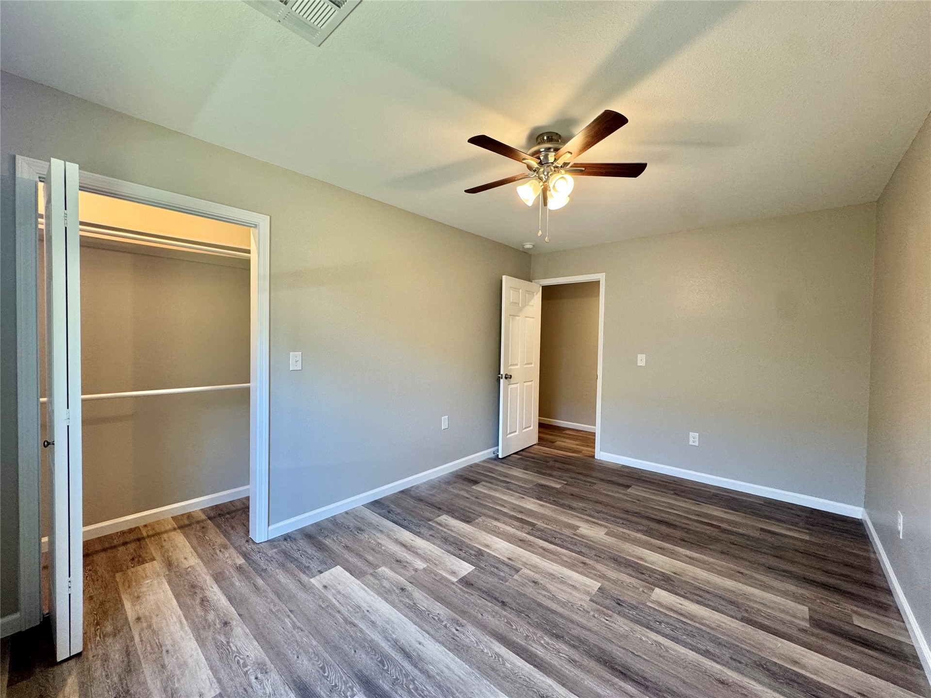 3808 W 55th Street Property Photo 29