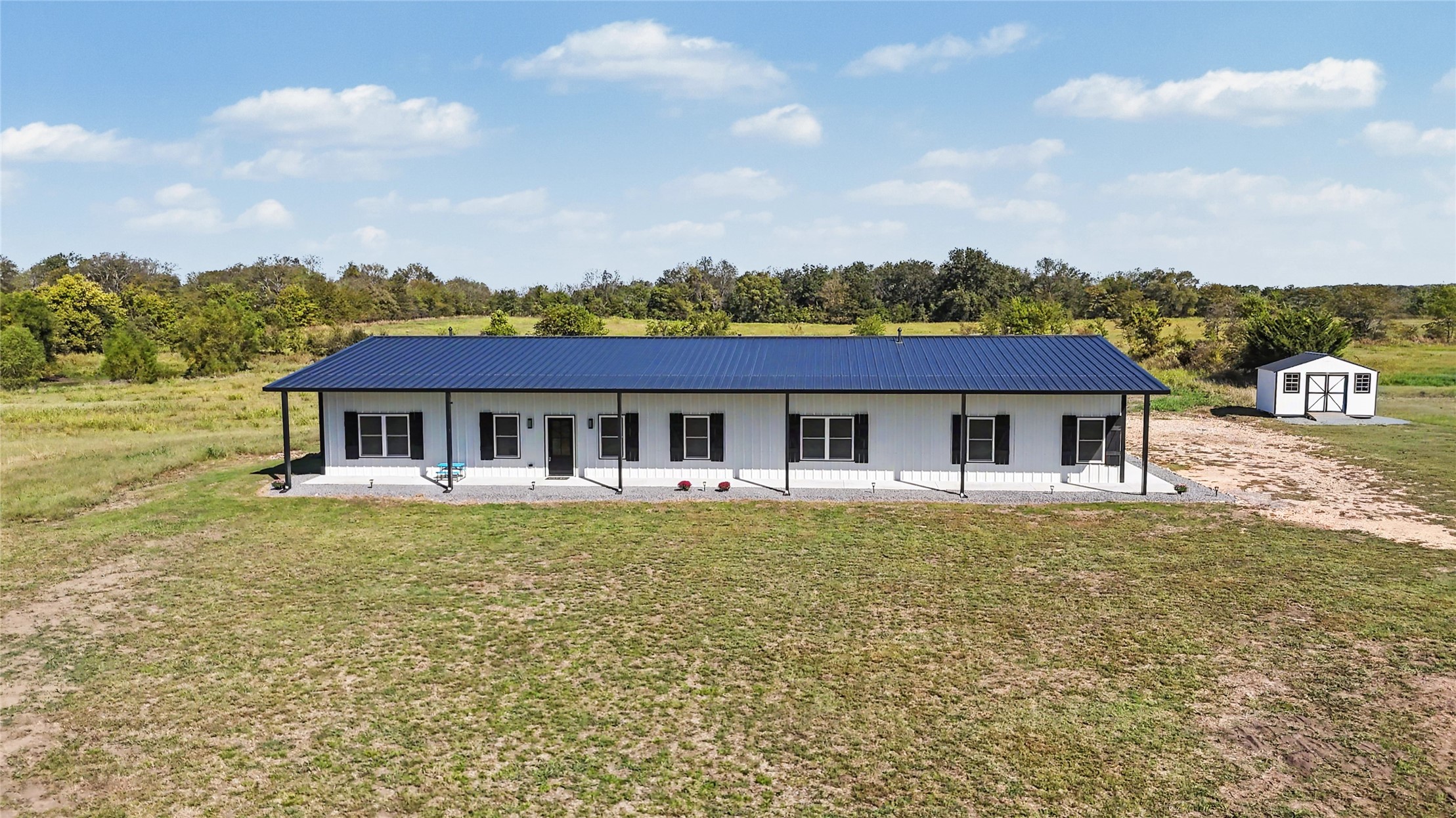 5400 W Groat Road Property Photo 2