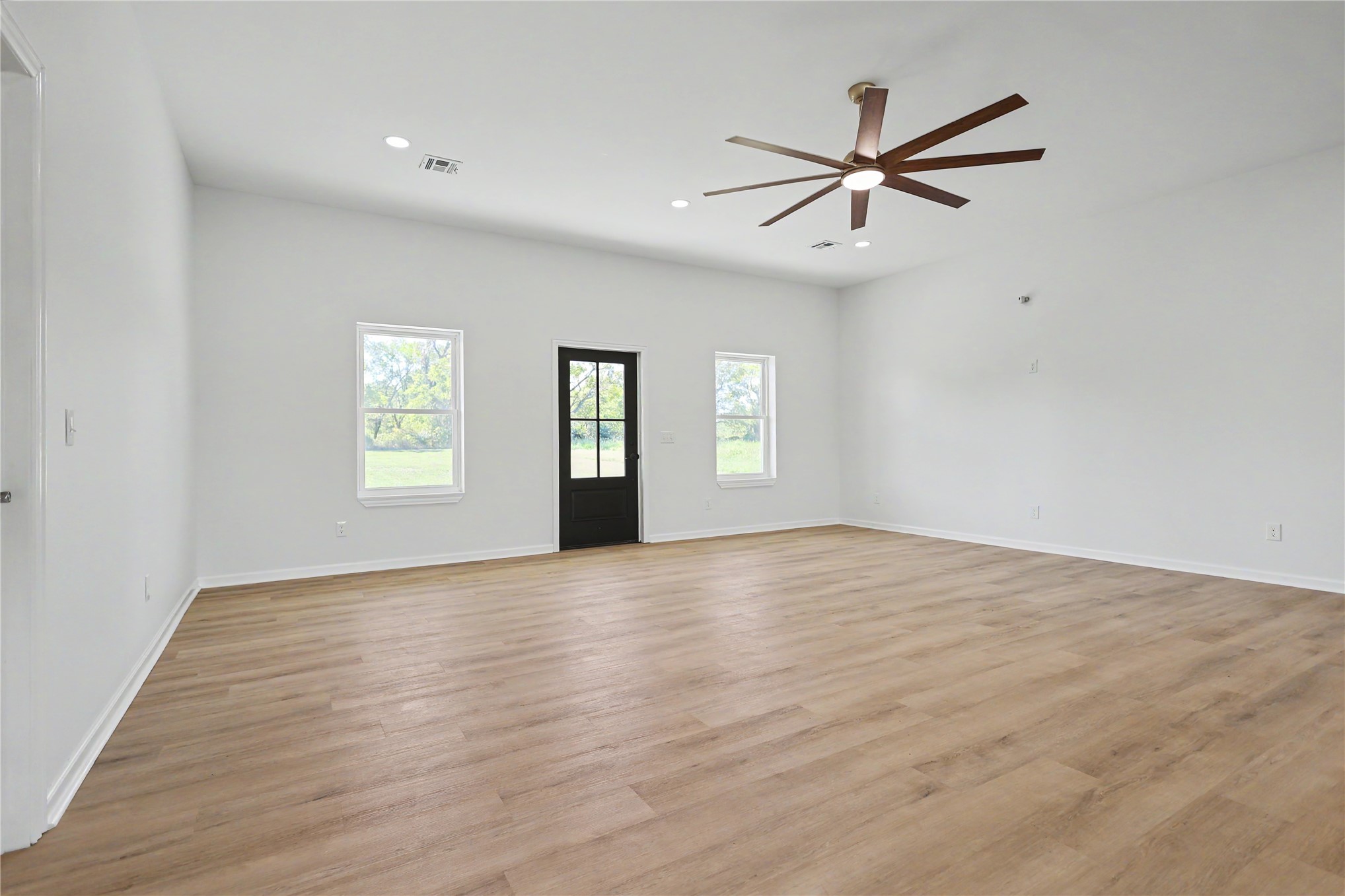 5400 W Groat Road Property Photo 11