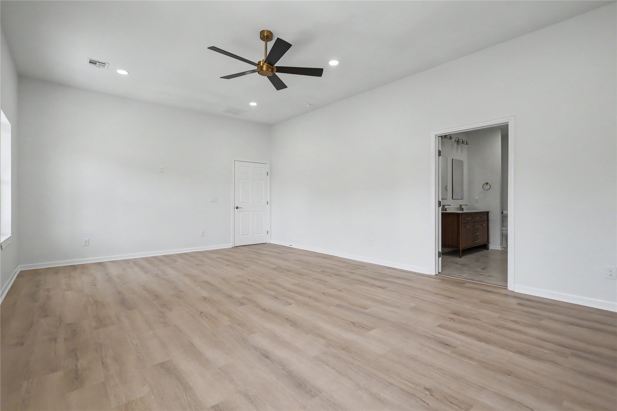 5400 W Groat Road Property Photo 37