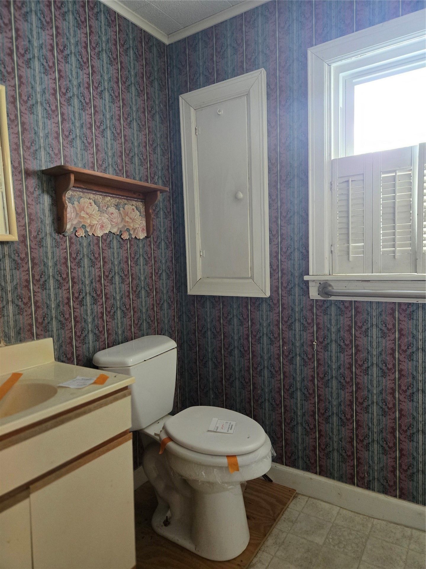 628 W Tahlequah Property Photo 24