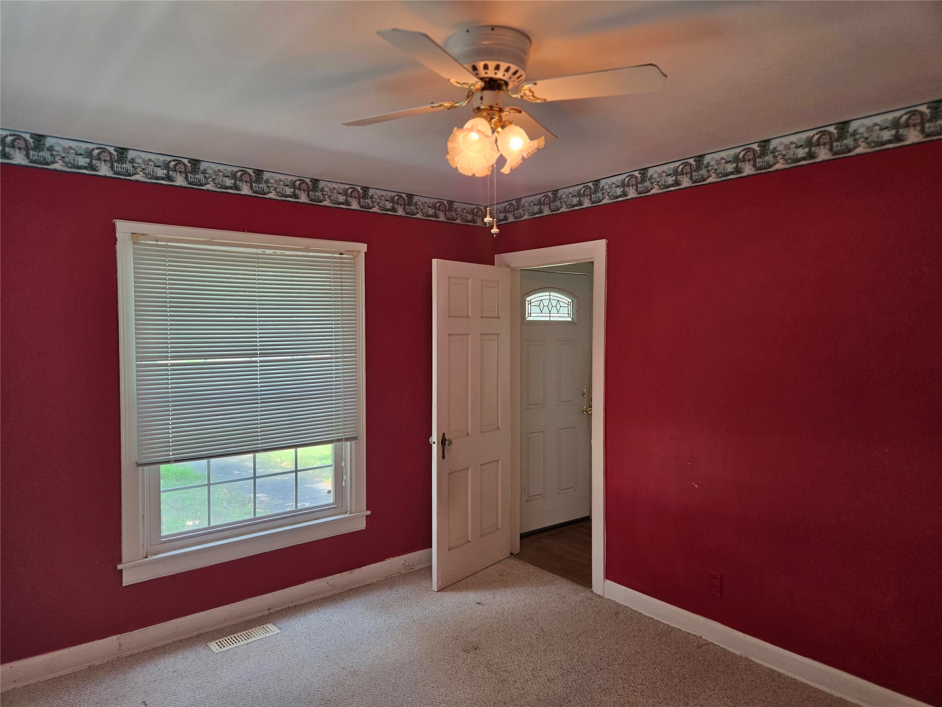 628 W Tahlequah Property Photo 34