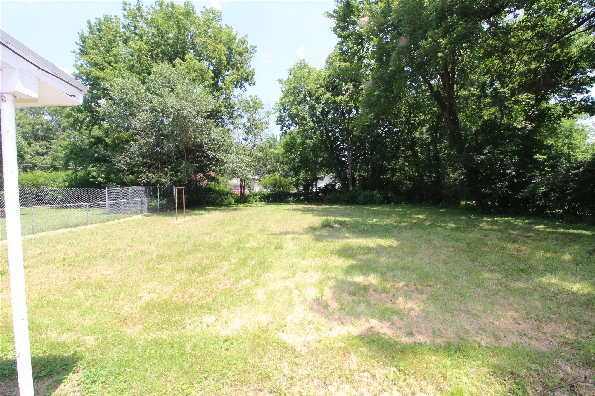 628 W Tahlequah Property Photo 44