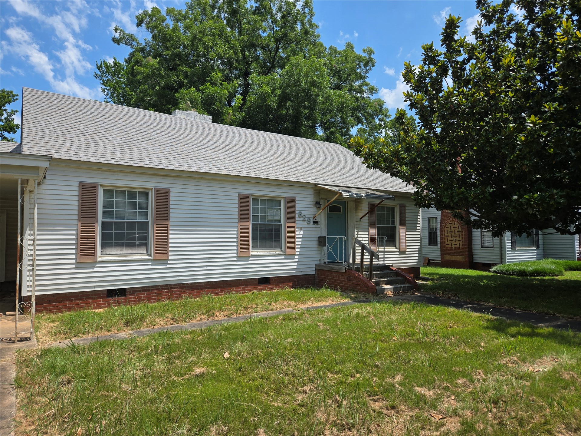 628 W Tahlequah Property Photo 47