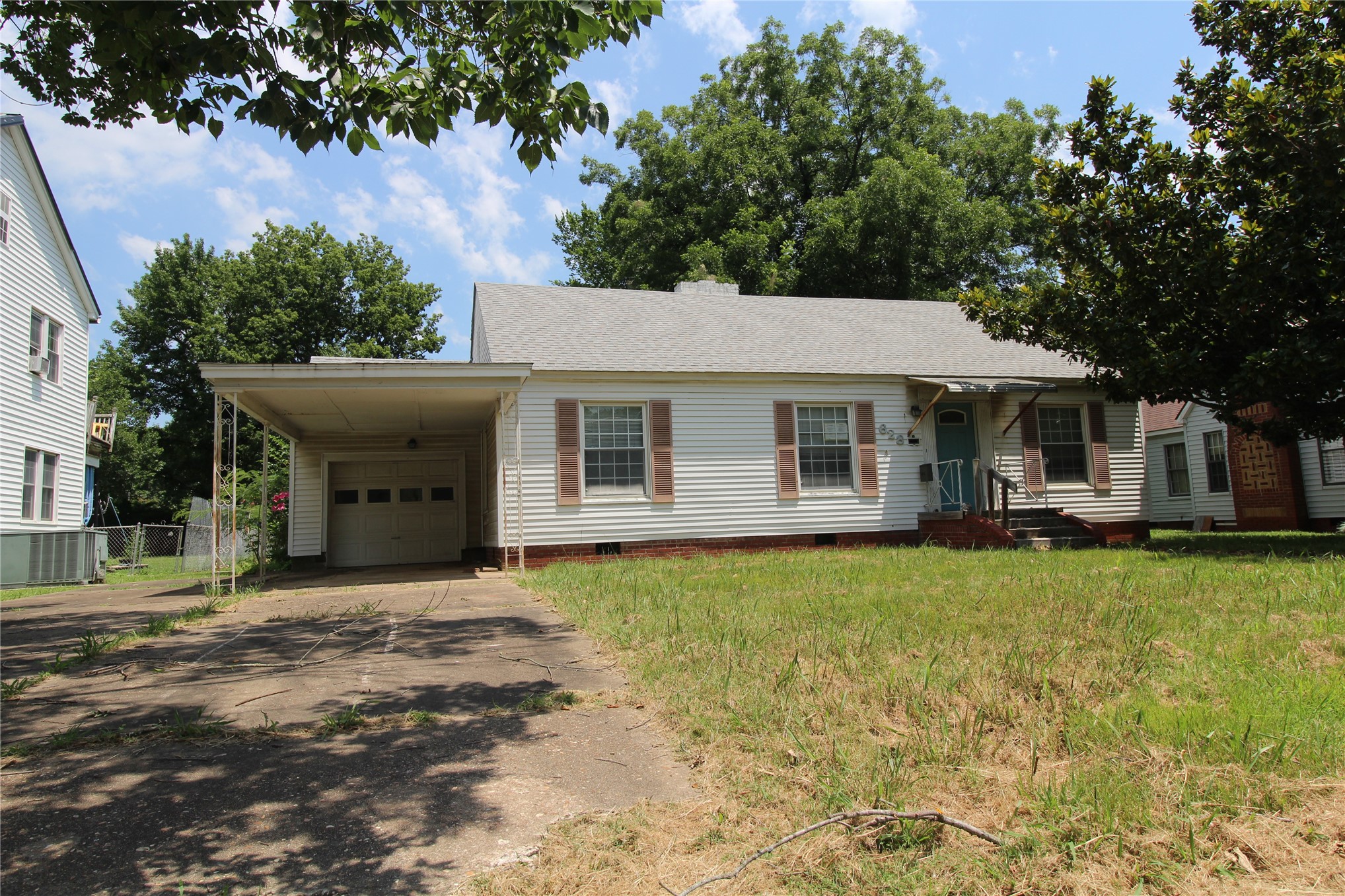 628 W Tahlequah Property Photo 50