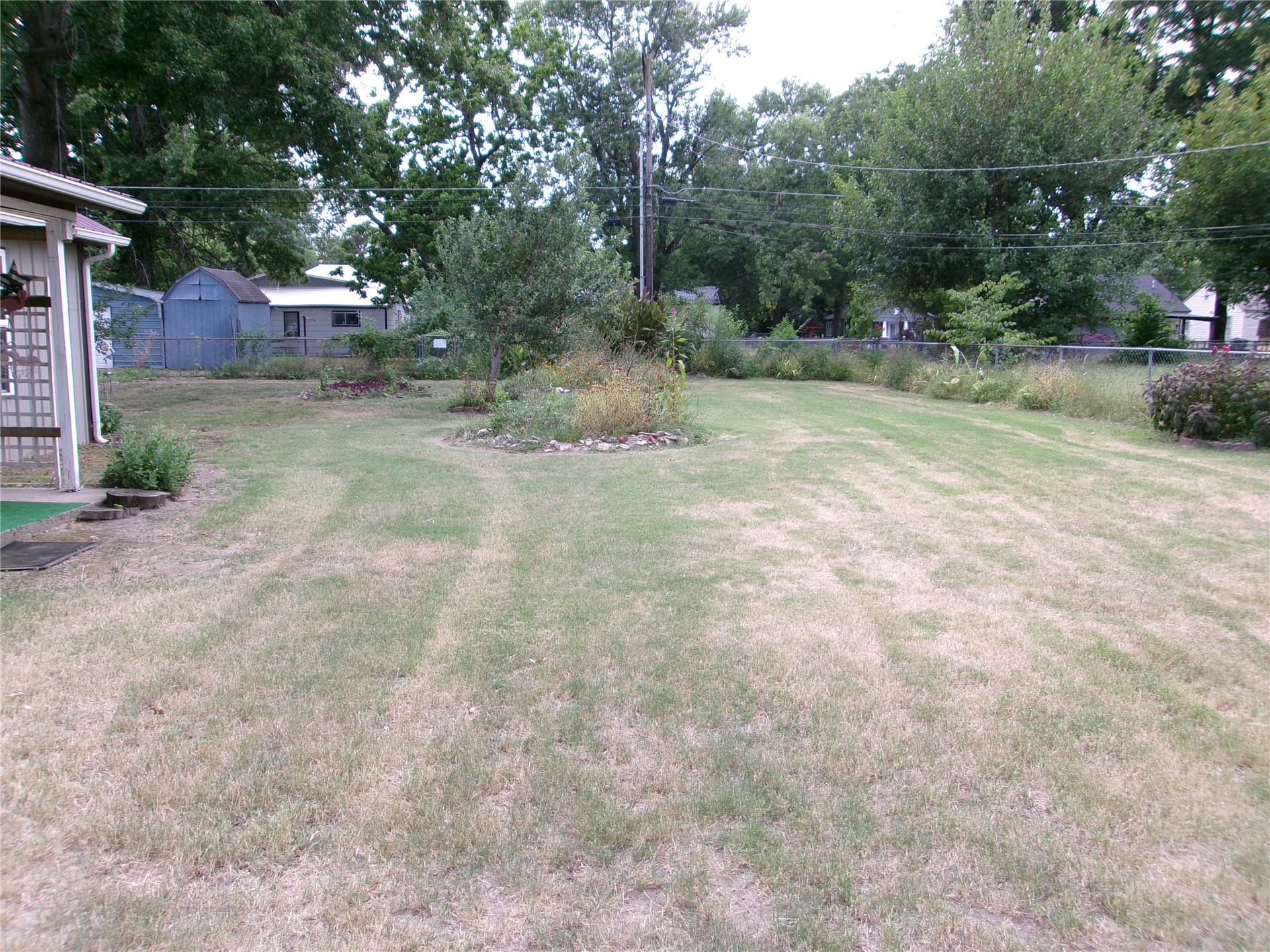 2330 Manitou Street Property Photo 27