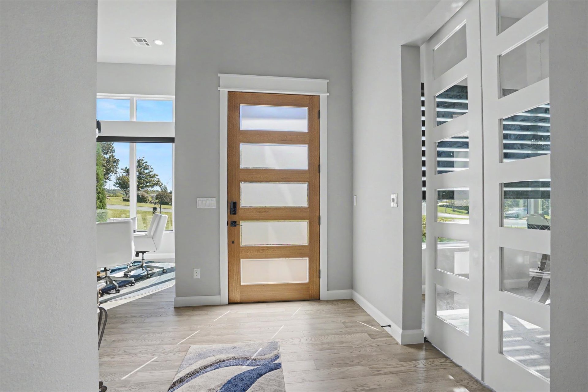 700 Cross Timbers Boulevard Property Photo 8
