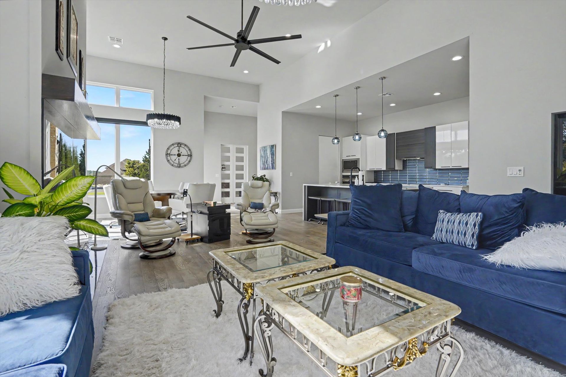 700 Cross Timbers Boulevard Property Photo 11