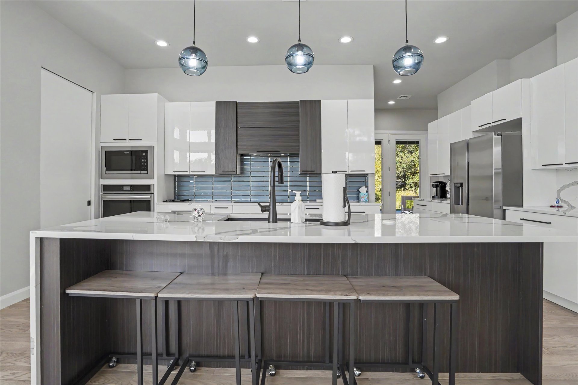 700 Cross Timbers Boulevard Property Photo 13