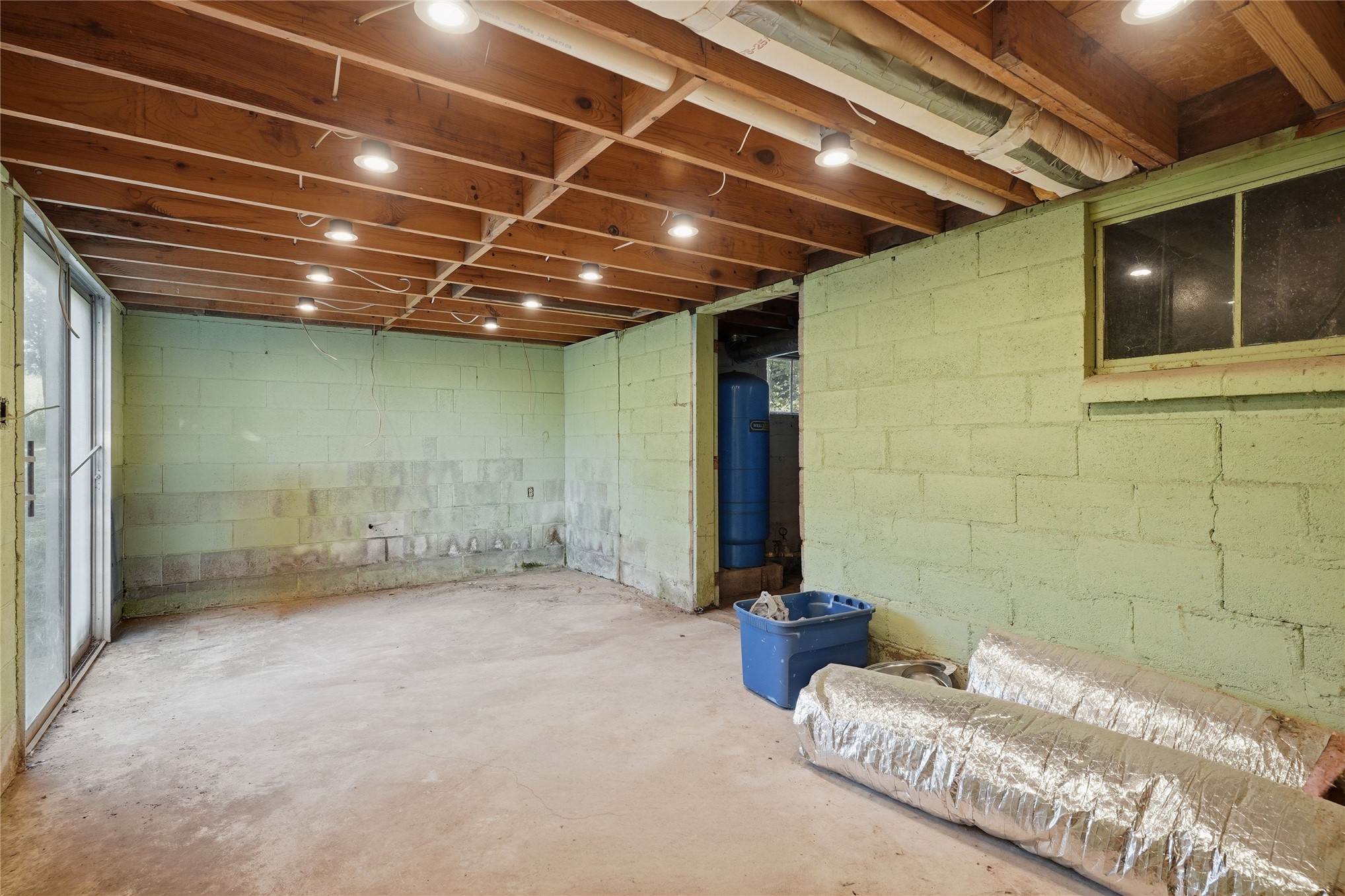 1120 E Leroy Road Property Photo 43