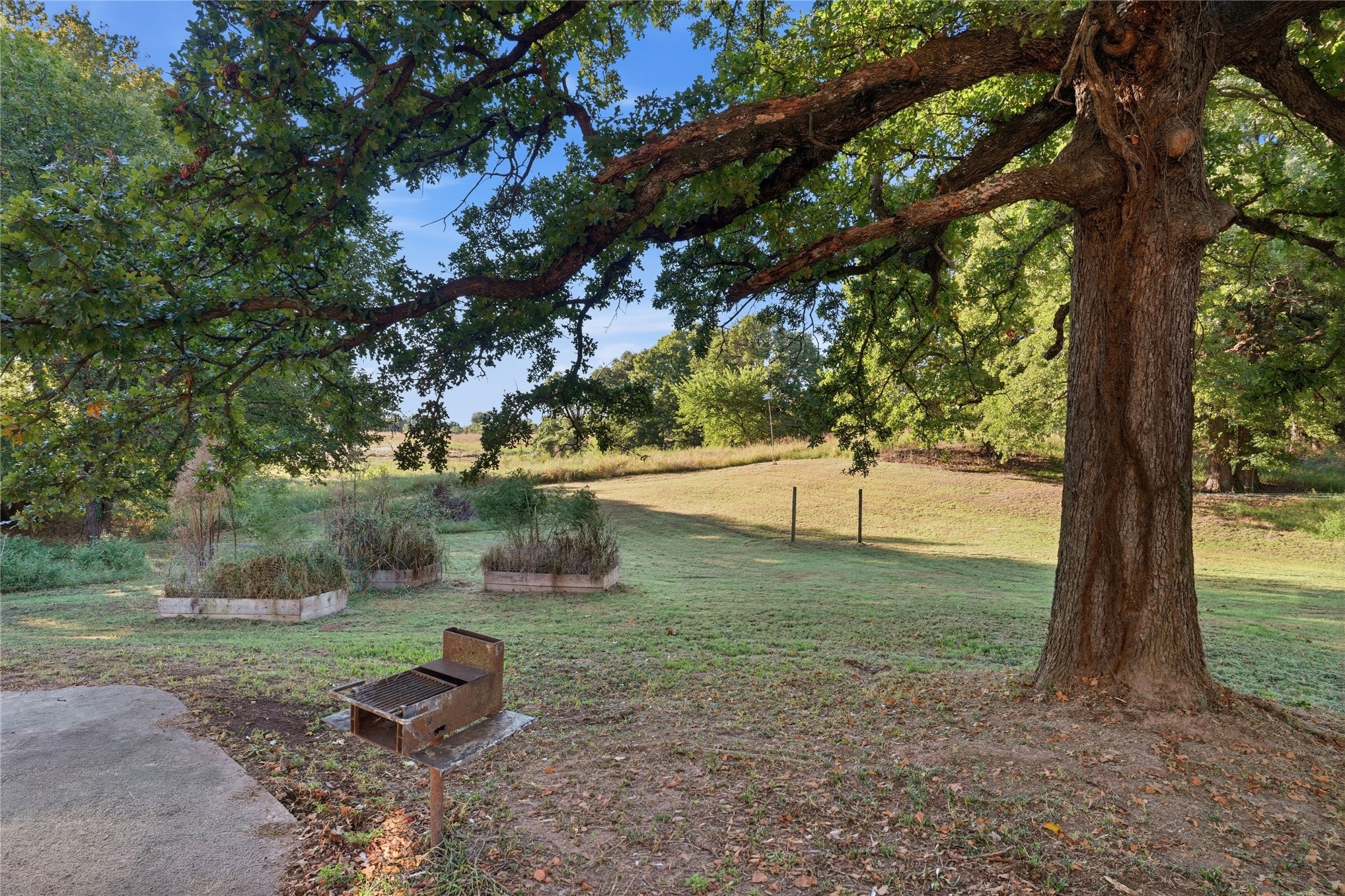1120 E Leroy Road Property Photo 51